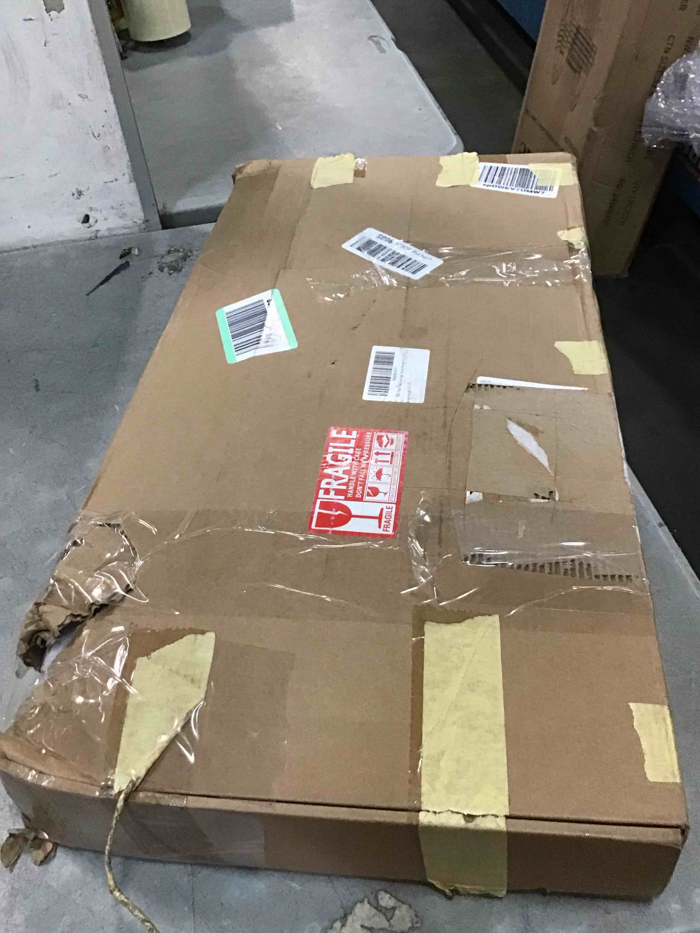 https://s3.amazonaws.com/lotting-images-prod/bidfta/TEA0336902_1728388219772.jpeg