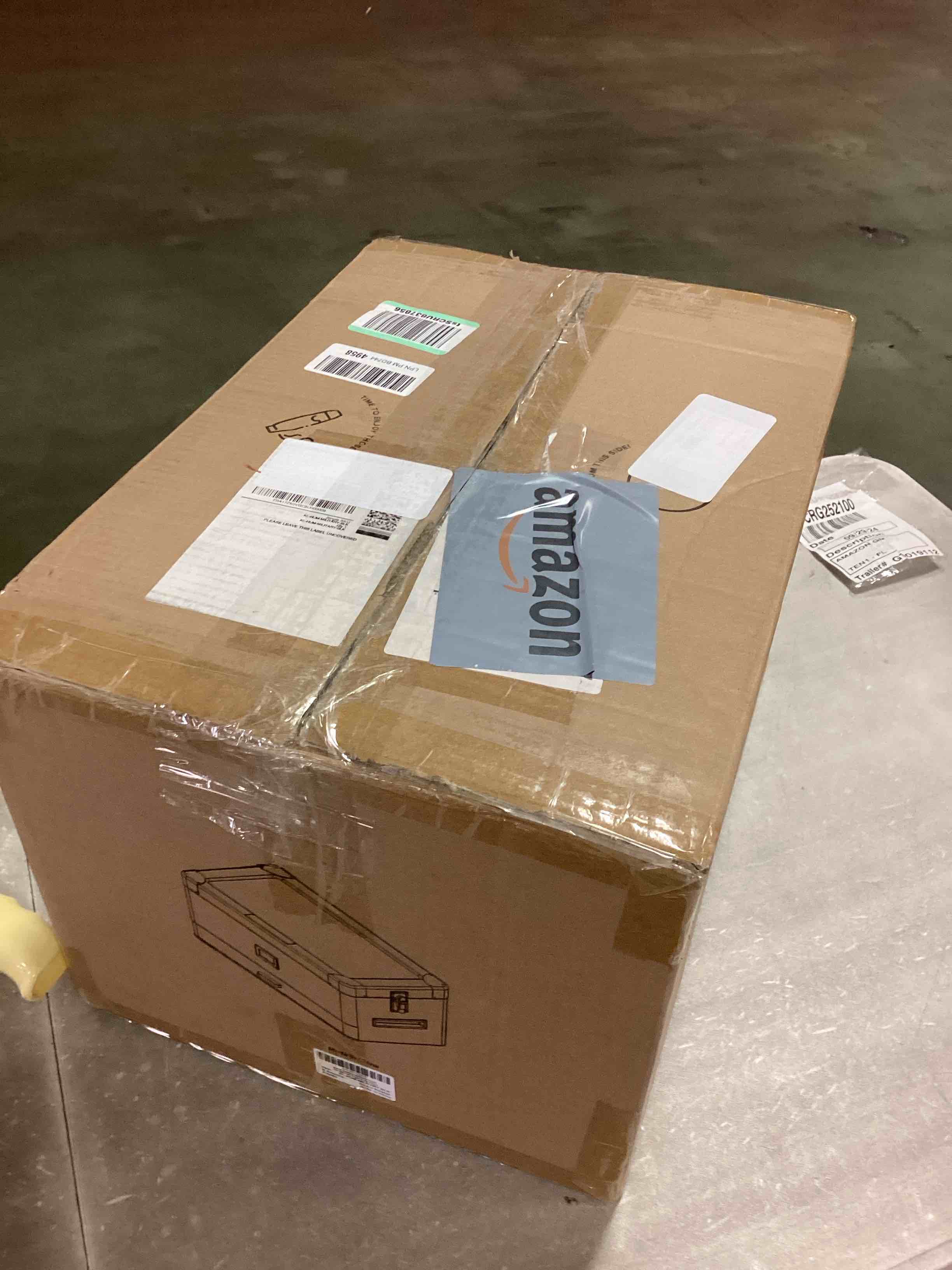https://s3.amazonaws.com/lotting-images-prod/bidfta/TEA0338193_1728575587191.jpeg
