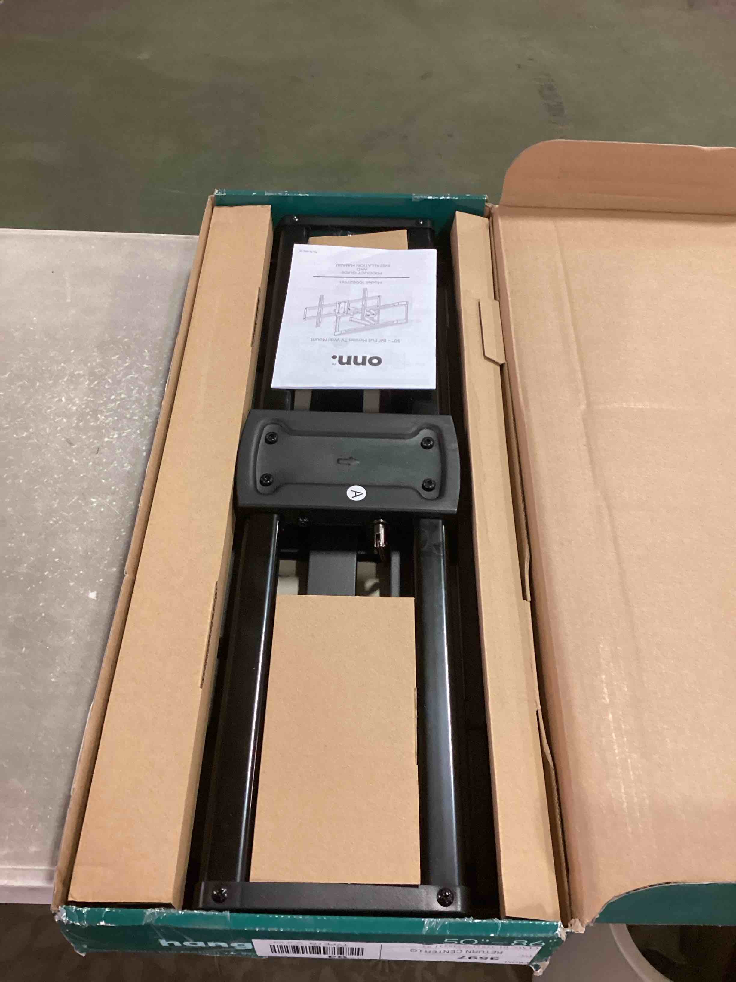 https://s3.amazonaws.com/lotting-images-prod/bidfta/TEA0338260_1728487025122.jpeg