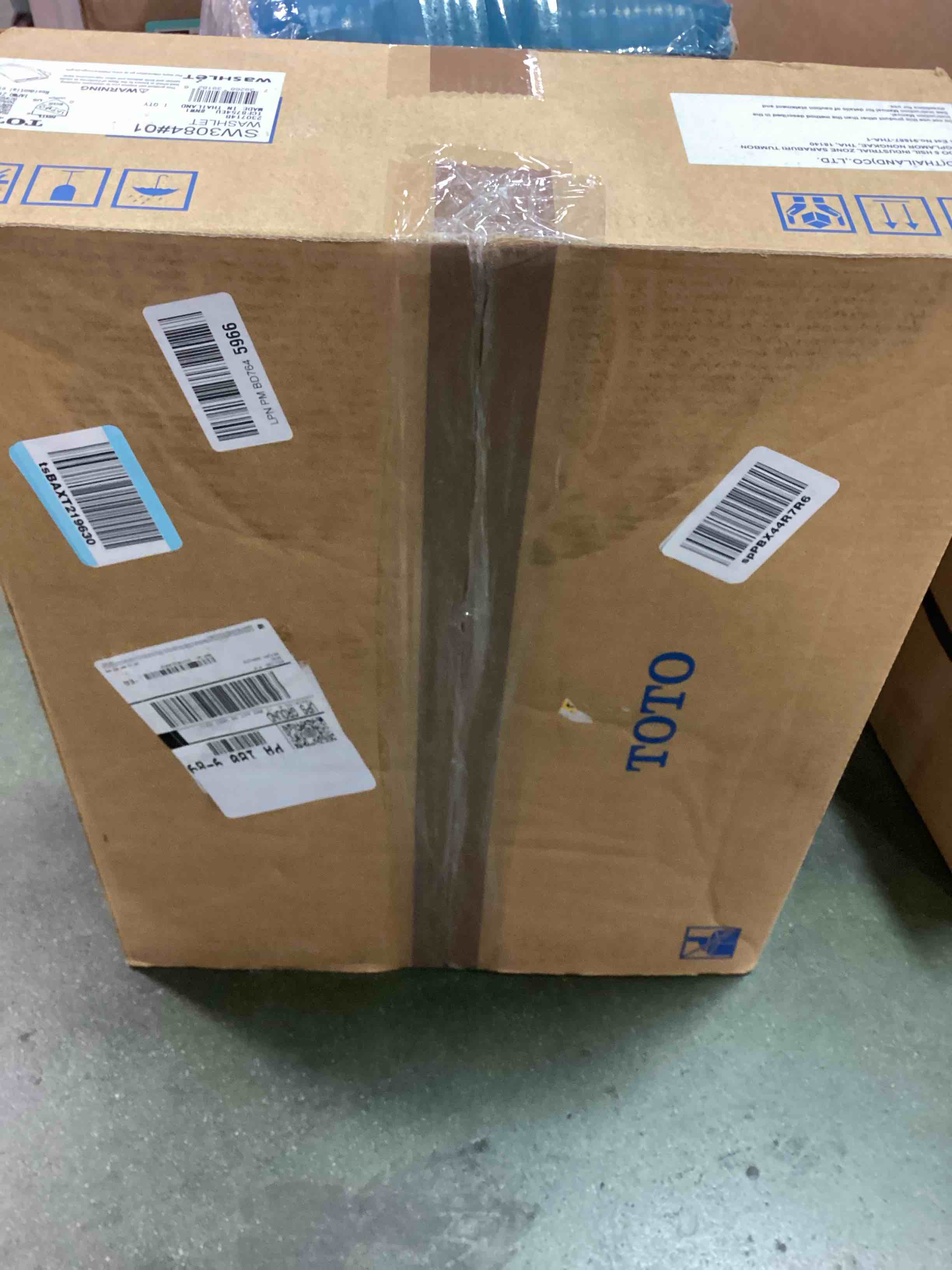 https://s3.amazonaws.com/lotting-images-prod/bidfta/TEA0338568_1728313553012.jpeg