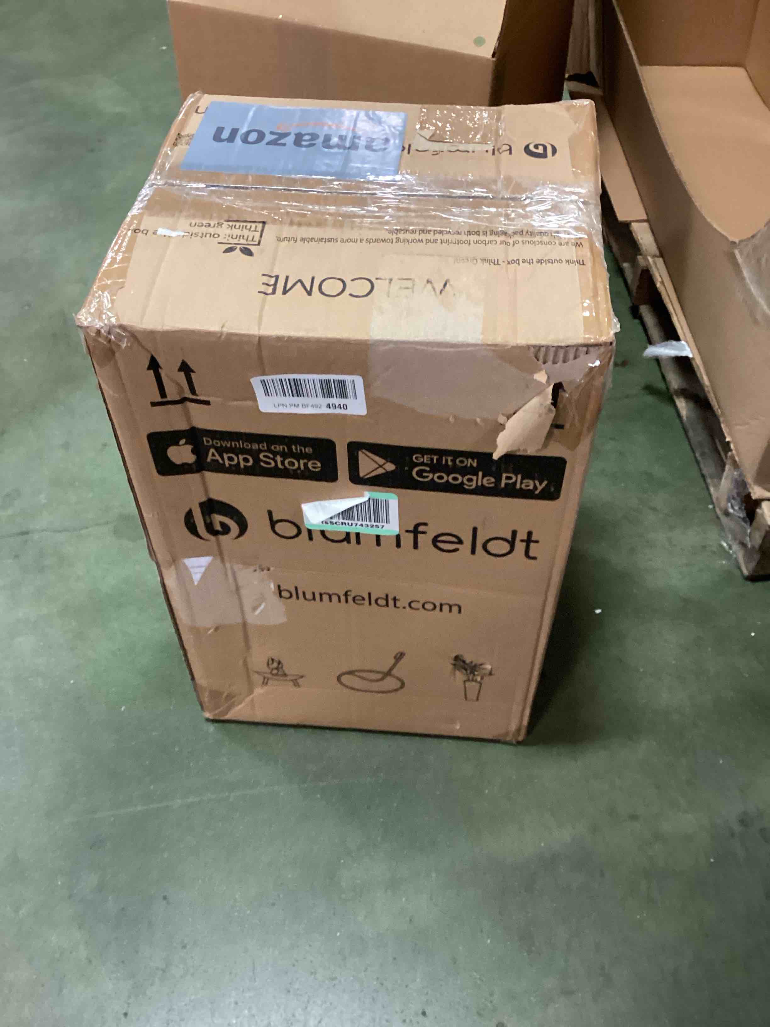 https://s3.amazonaws.com/lotting-images-prod/bidfta/TEA0338916_1728062057706.jpeg