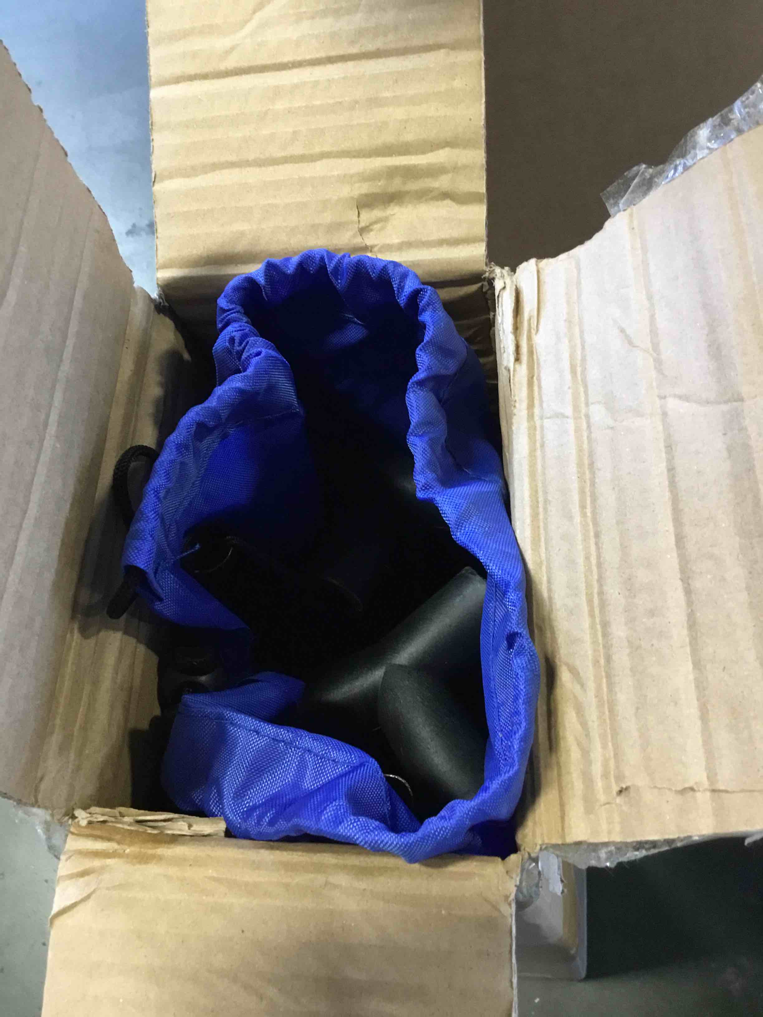 https://s3.amazonaws.com/lotting-images-prod/bidfta/TEA0341529_1728591464579.jpeg