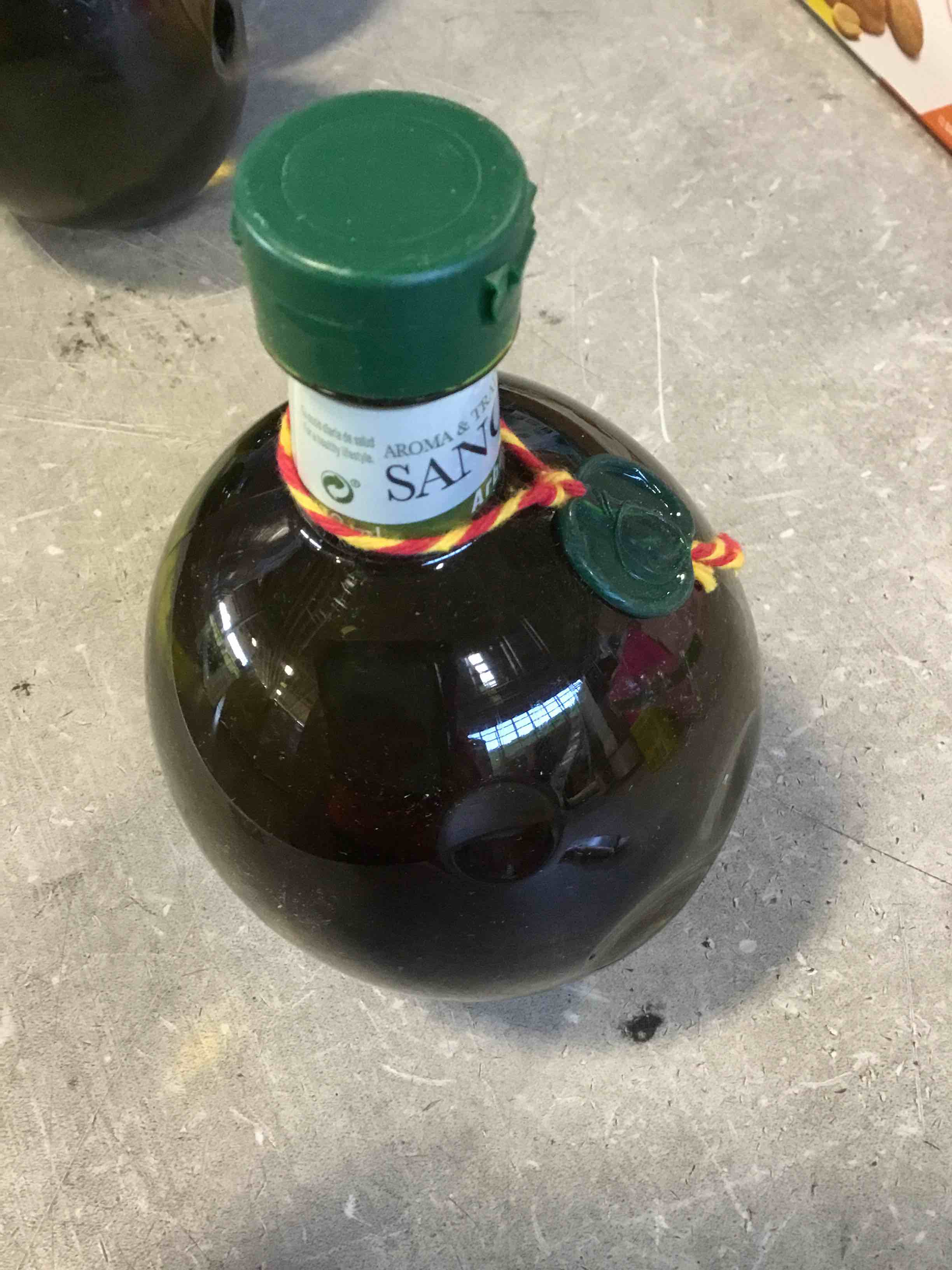 https://s3.amazonaws.com/lotting-images-prod/bidfta/TEA0342091_1728479803399.jpeg