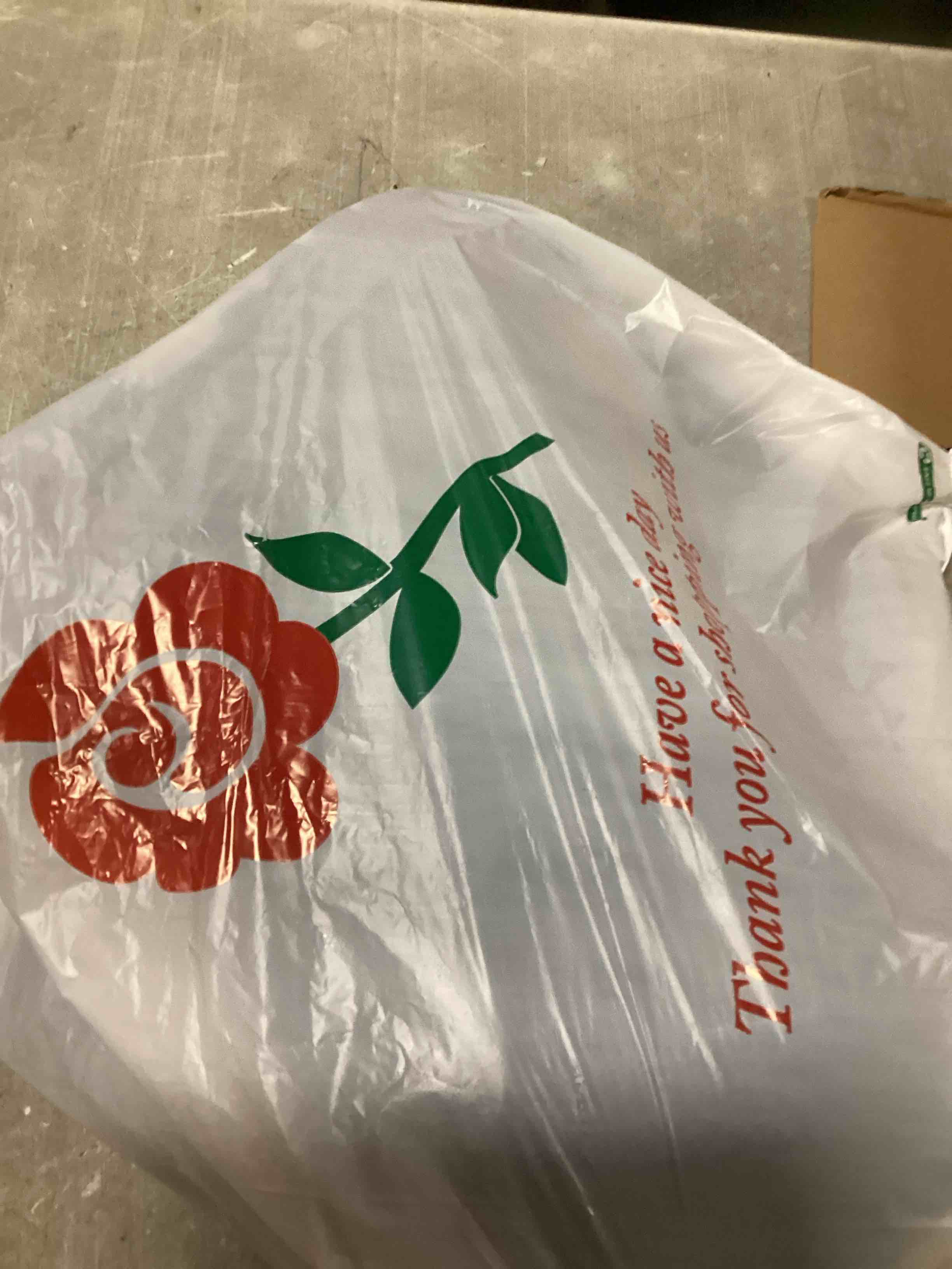 https://s3.amazonaws.com/lotting-images-prod/bidfta/TEA0342283_1728386572607.jpeg