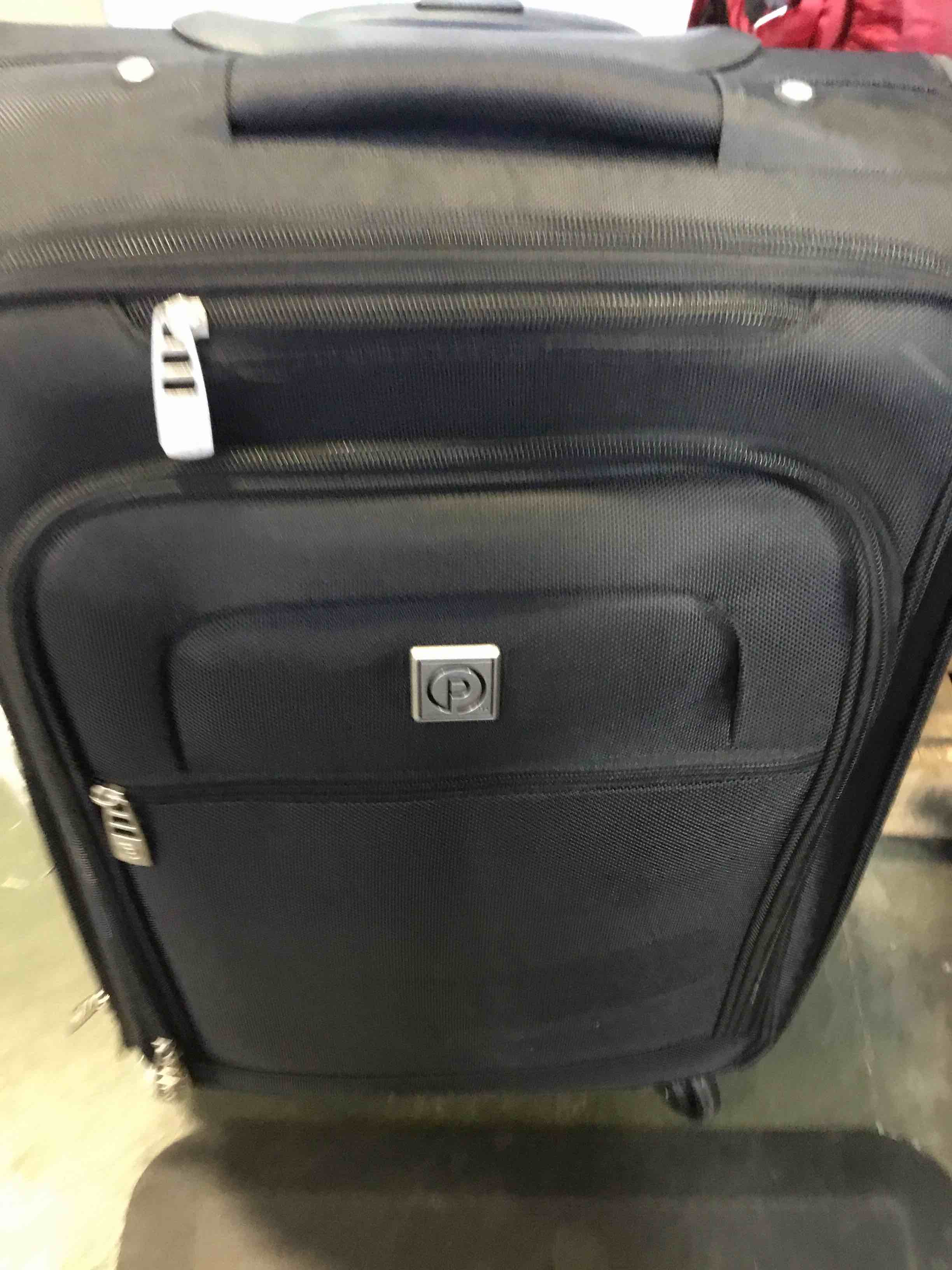 Protege Arendale Soft Side 20” Expandable Carryon Luggage Black