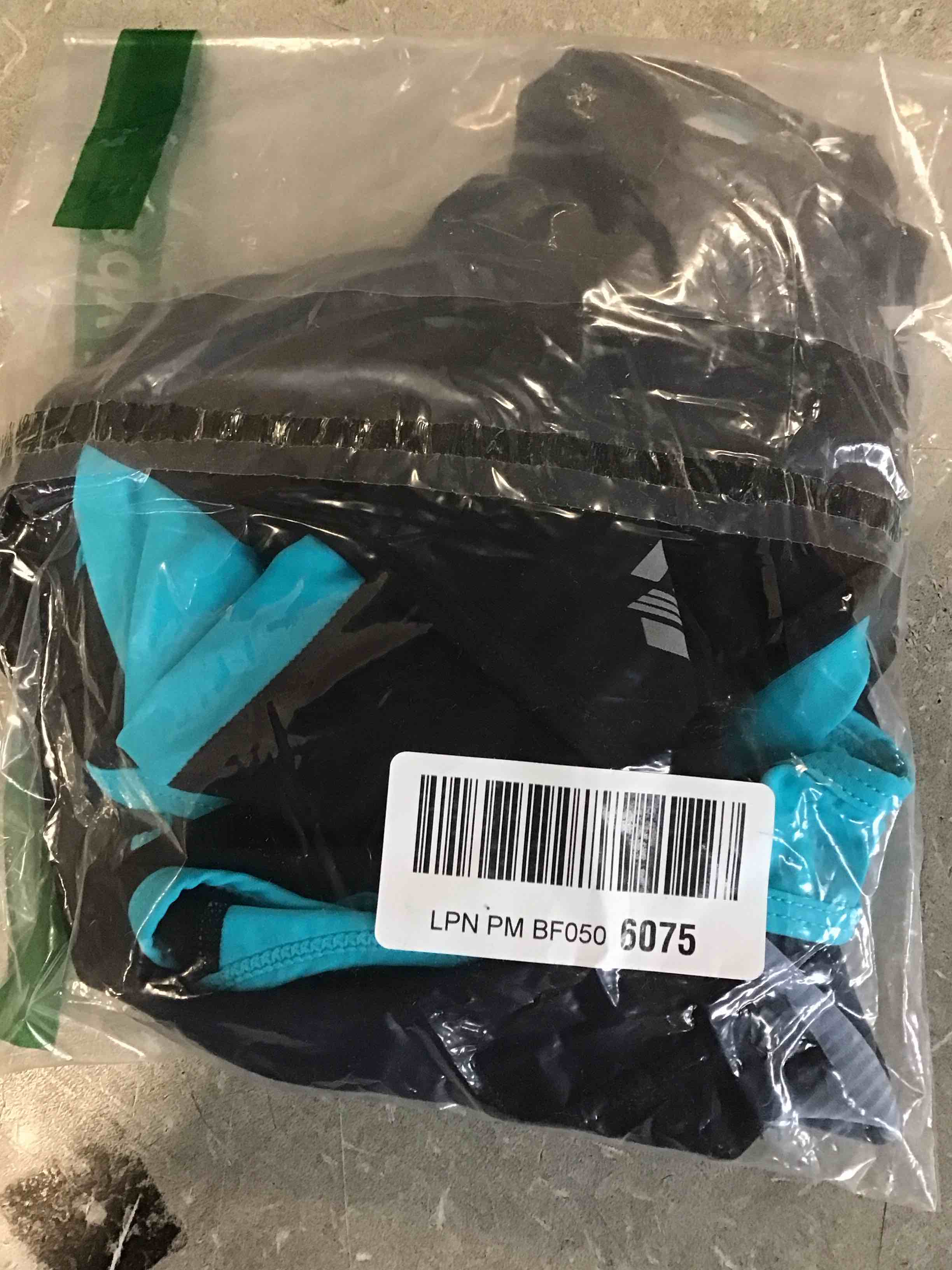 https://s3.amazonaws.com/lotting-images-prod/bidfta/TEA0343839_1727702037260.jpeg