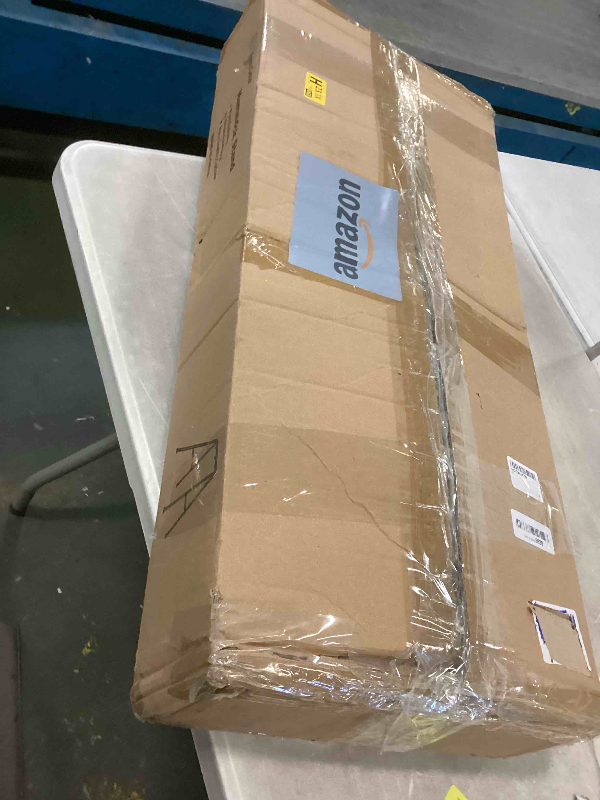 https://s3.amazonaws.com/lotting-images-prod/bidfta/TEA0344280_1728404874344.jpeg