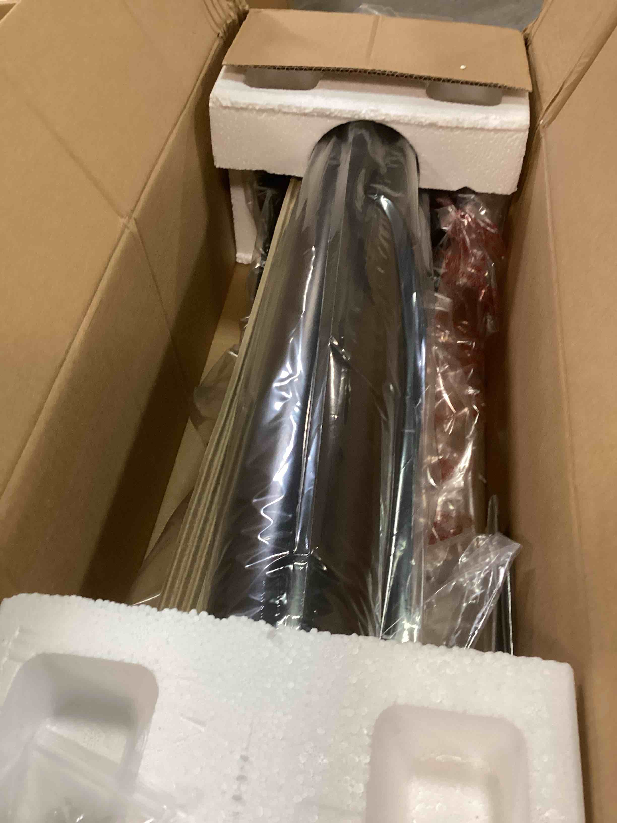 https://s3.amazonaws.com/lotting-images-prod/bidfta/TEA0345066_1728066755113.jpeg