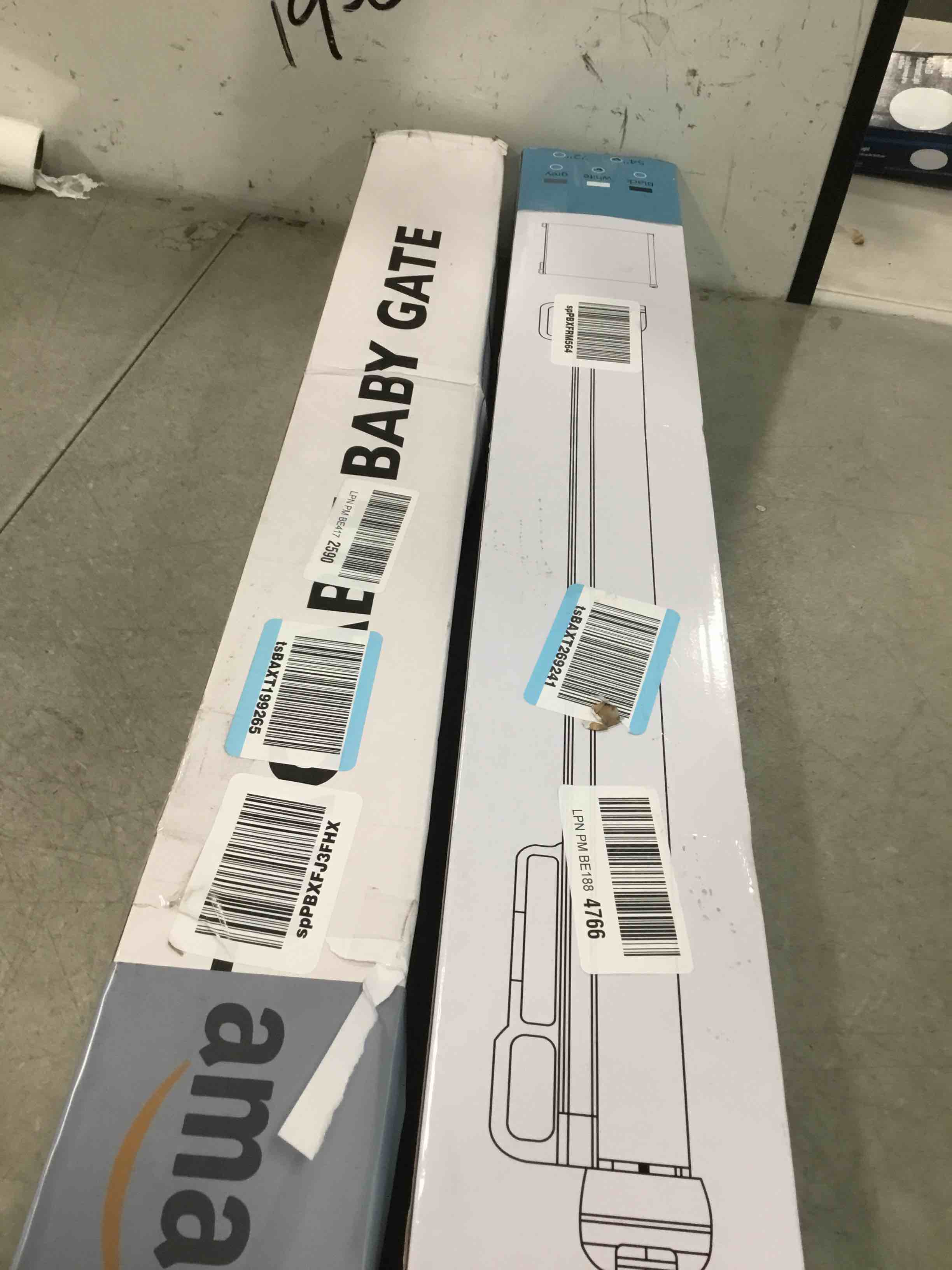 https://s3.amazonaws.com/lotting-images-prod/bidfta/TEA0346020_1728674821572.jpeg
