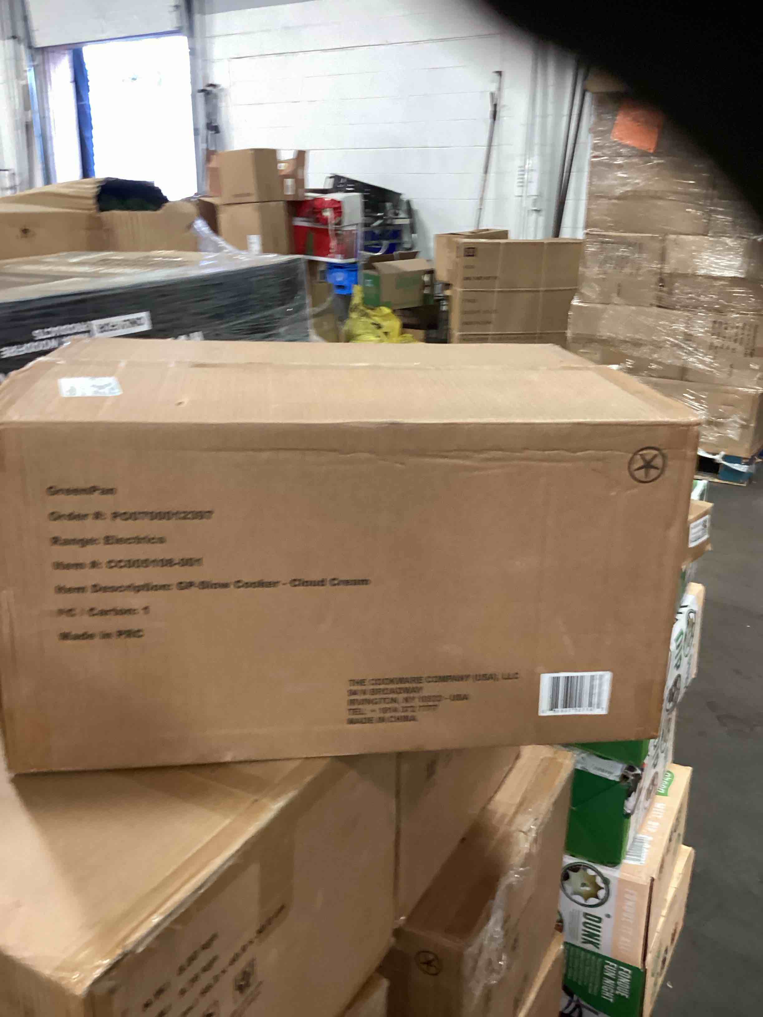 https://s3.amazonaws.com/lotting-images-prod/bidfta/TEA0353295_1731938440170.jpeg