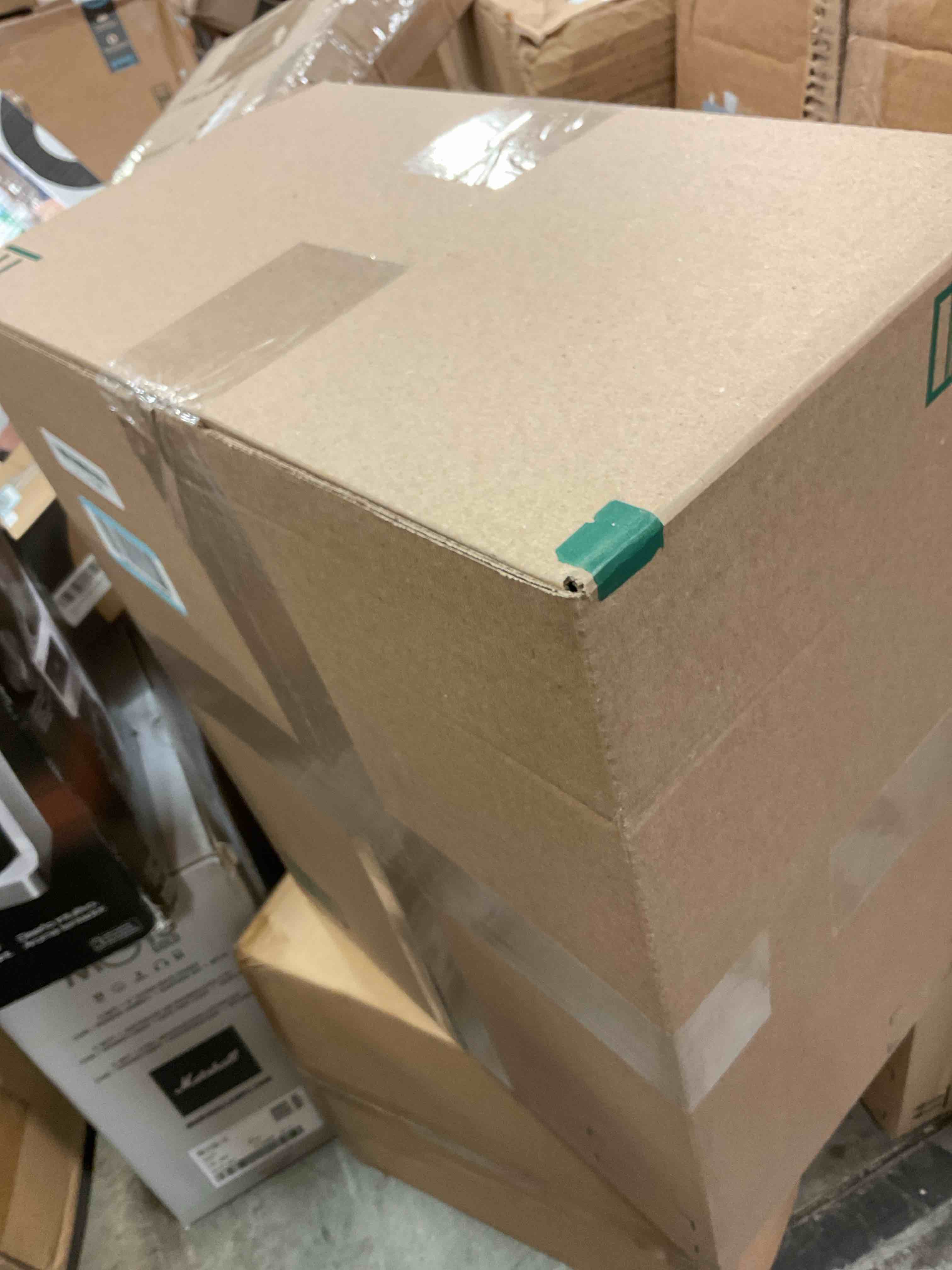 https://s3.amazonaws.com/lotting-images-prod/bidfta/TEA0355613_1733778529219.jpeg