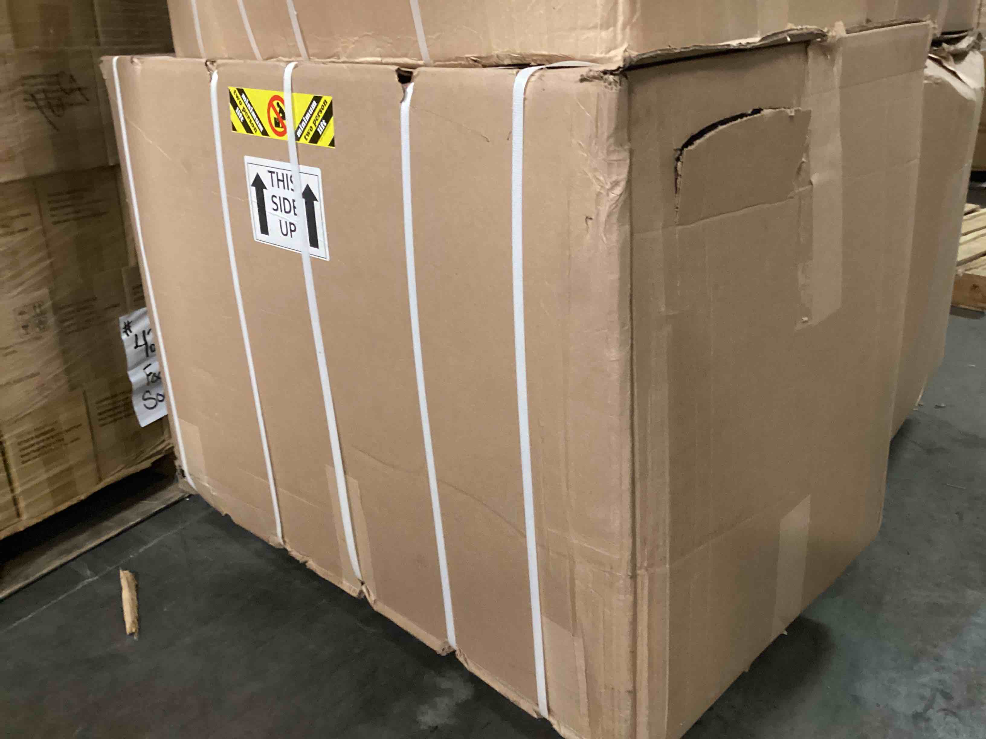 https://s3.amazonaws.com/lotting-images-prod/bidfta/TEA0356902_1737668427592.jpeg