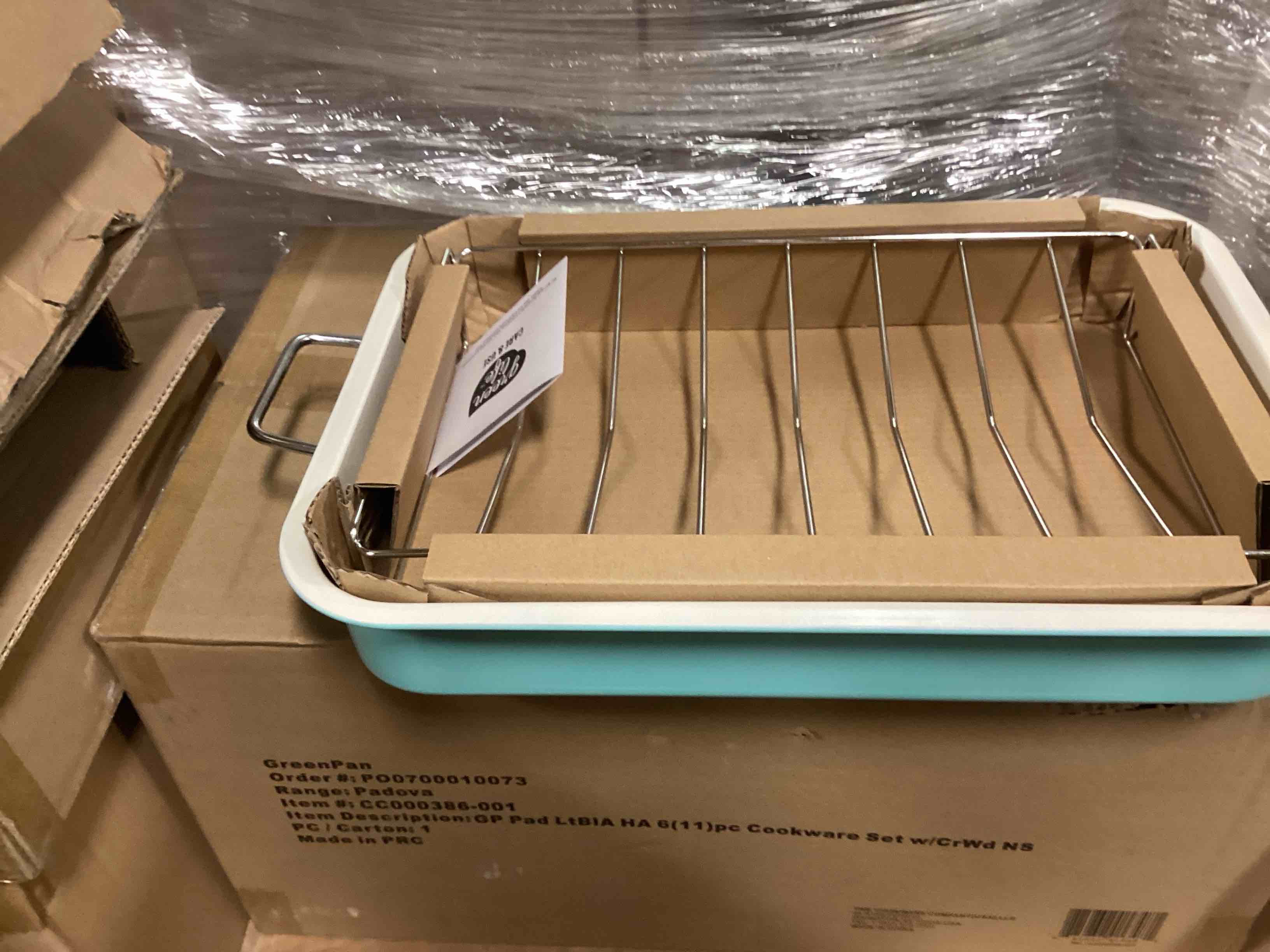 GreenLife 16.5” x 12” Healthy Ceramic Nonstick Roasting Pan with Stainless Steel Roaster Rack, PFAS-Free, PFOA-Free, Dishwasher Safe, Oven Safe, Easy Pouring Rims, Turquoise