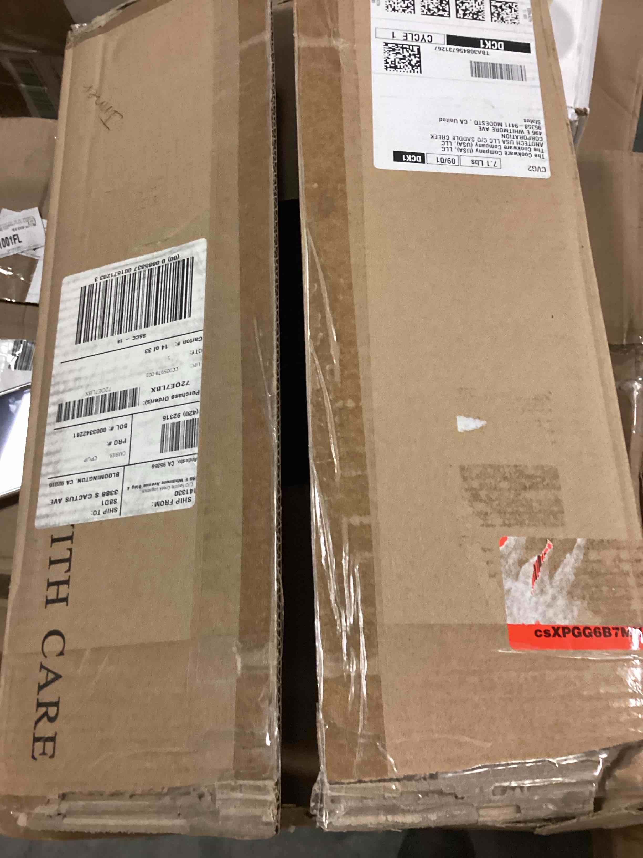 https://s3.amazonaws.com/lotting-images-prod/bidfta/TEA0361887_1732304665136.jpeg