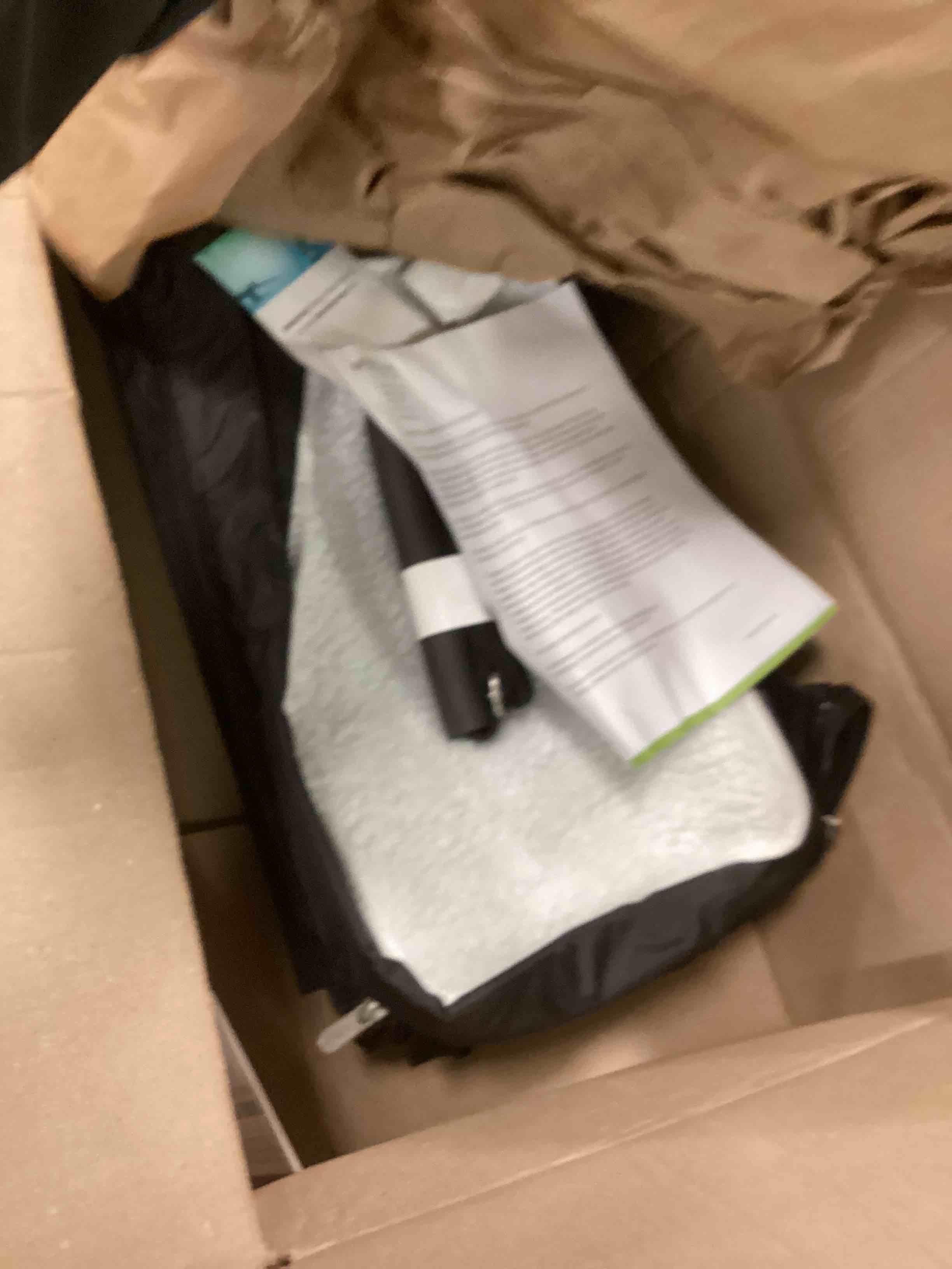 https://s3.amazonaws.com/lotting-images-prod/bidfta/TEA0368311_1736957936815.jpeg