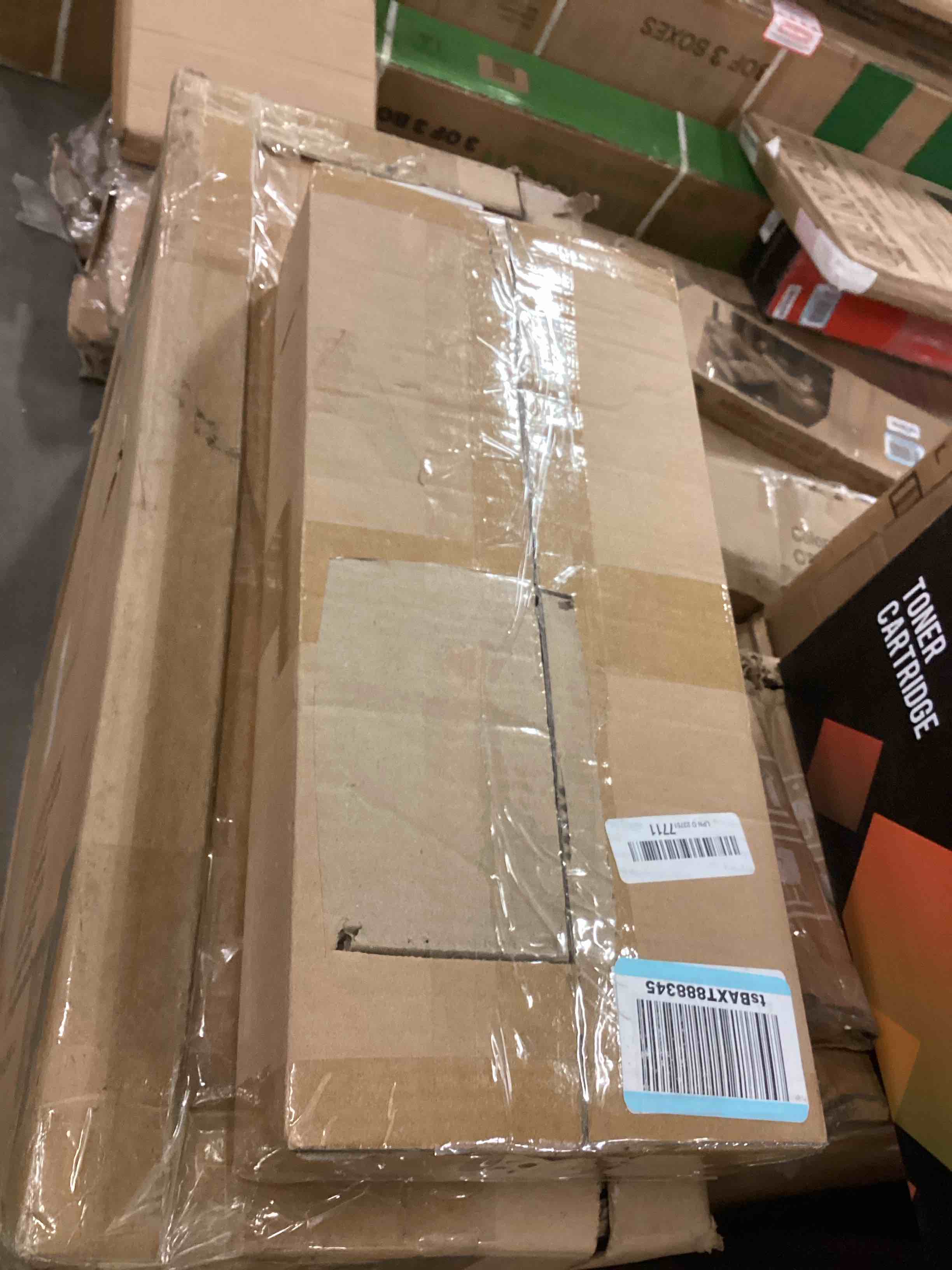 https://s3.amazonaws.com/lotting-images-prod/bidfta/TEA0368814_1735924537272.jpeg