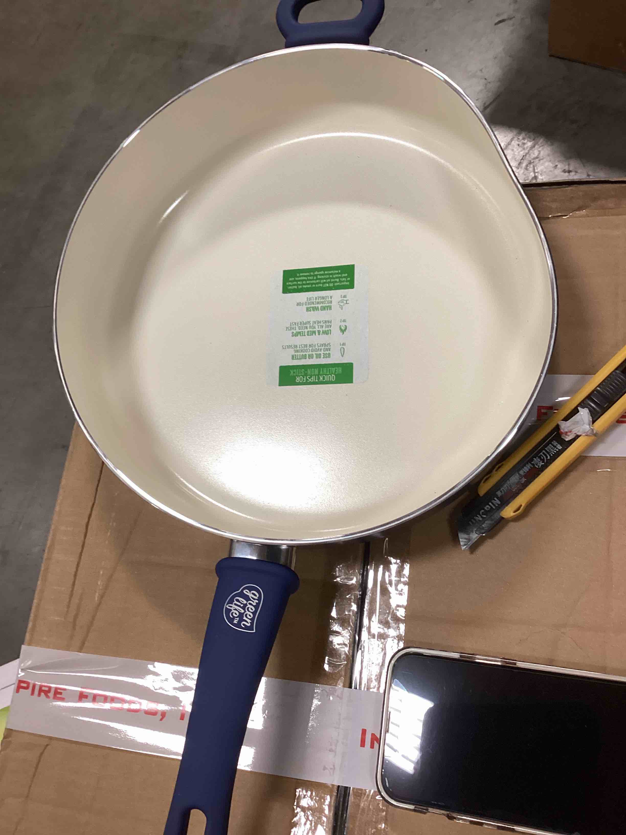 ASSORTED FRY PAN