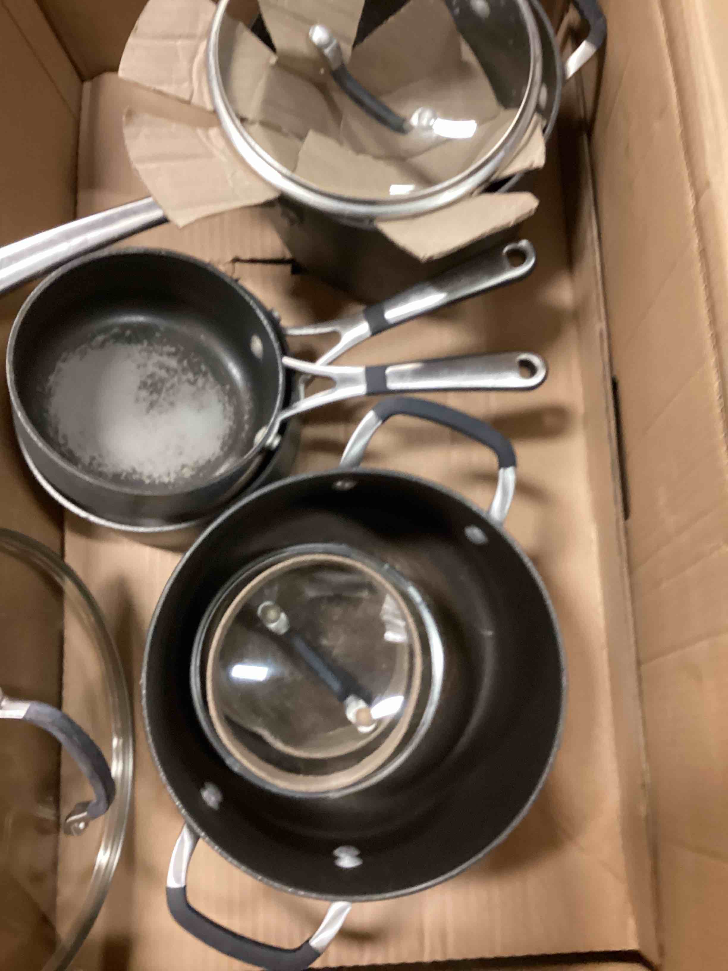 ASSORTED FRY PAN