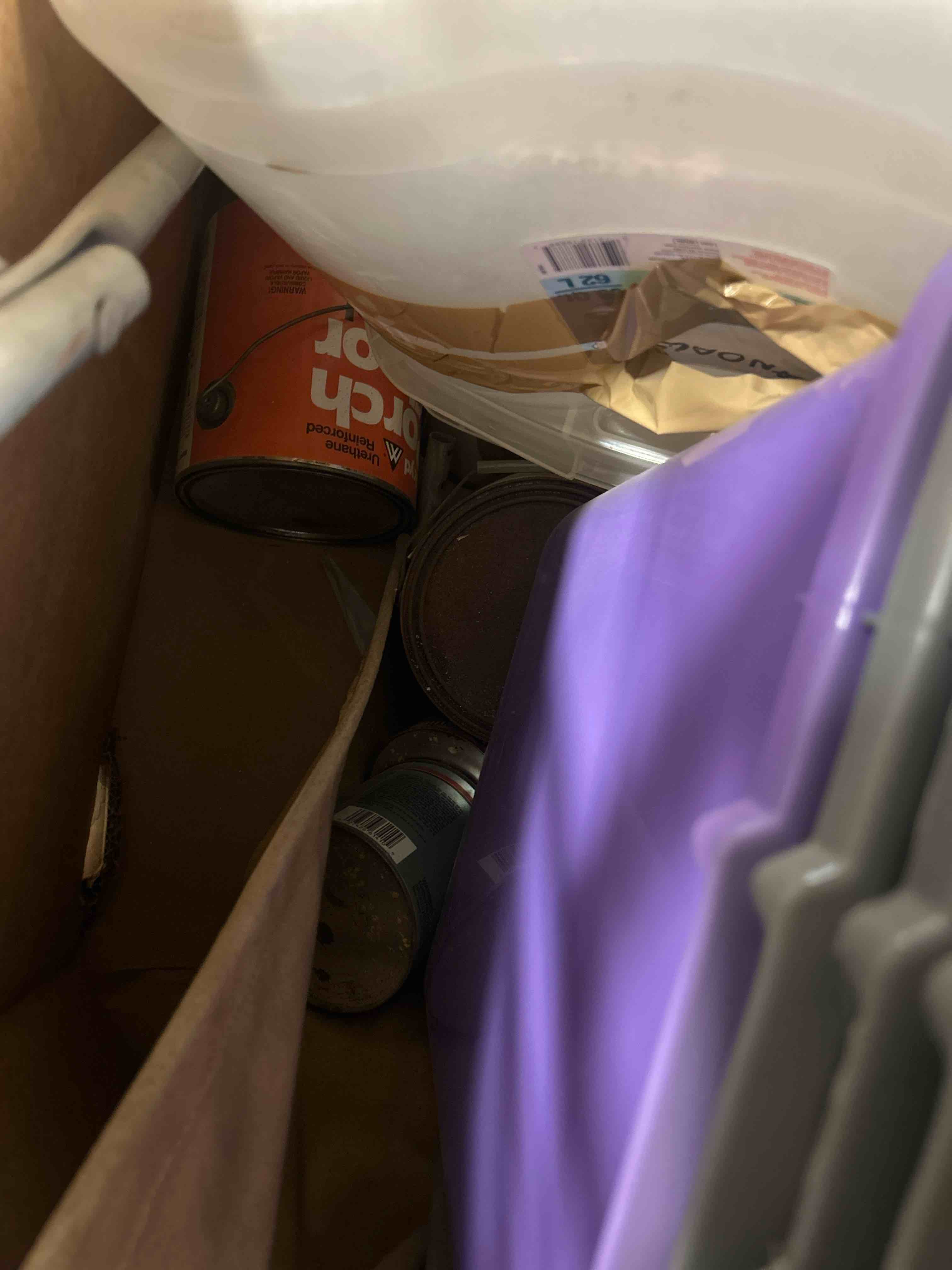 https://s3.amazonaws.com/lotting-images-prod/bidfta/TEA0370092_1734554013031.jpeg