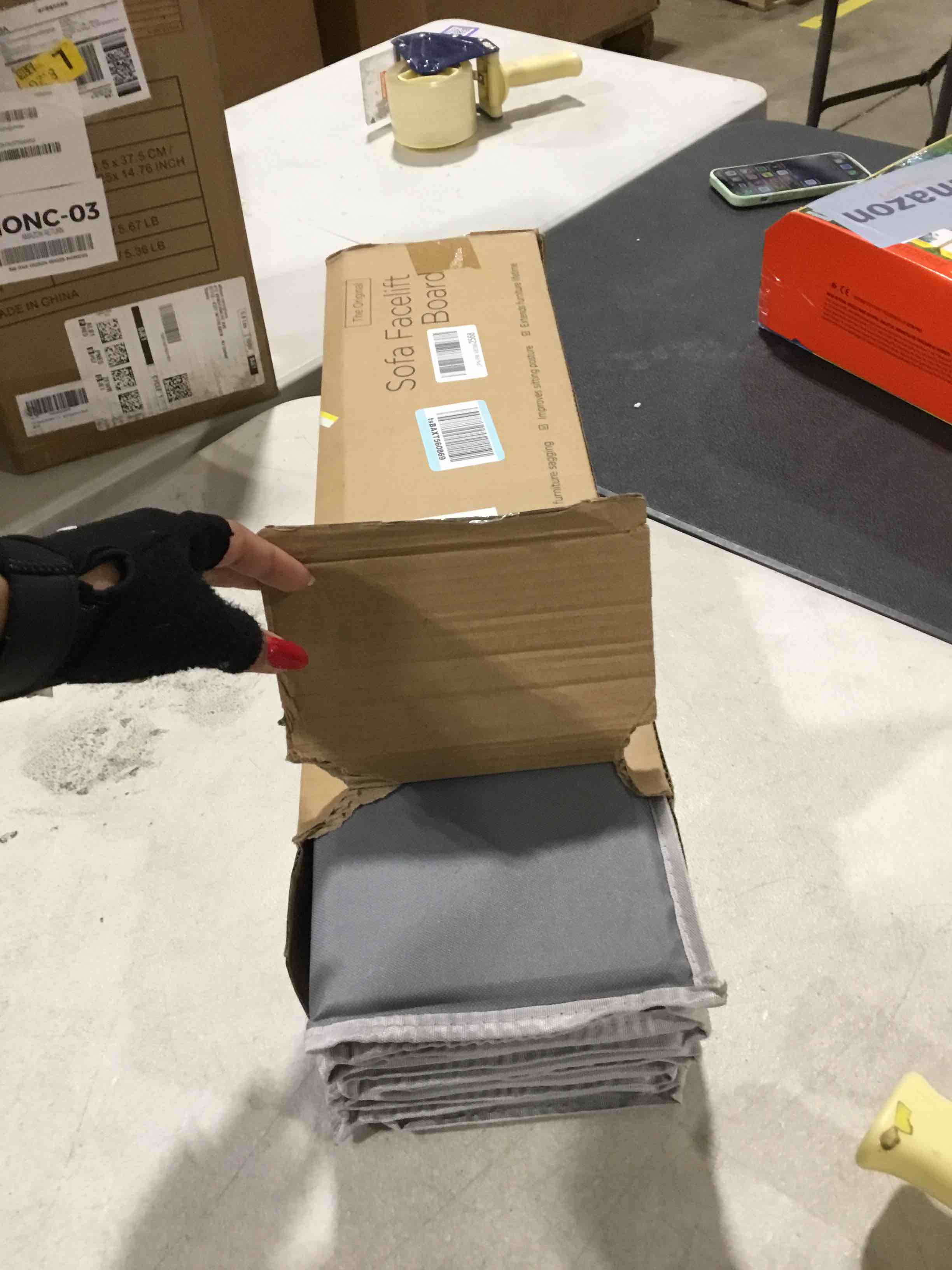 https://s3.amazonaws.com/lotting-images-prod/bidfta/TEA0372154_1732628998066.jpeg