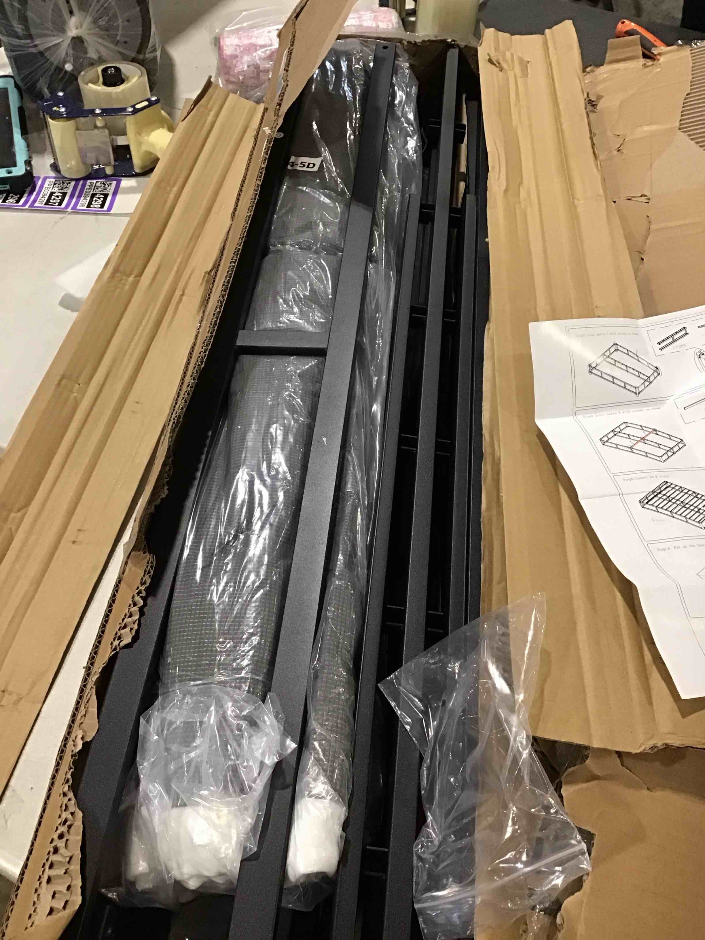 https://s3.amazonaws.com/lotting-images-prod/bidfta/TEA0373044_1732035509083.jpeg
