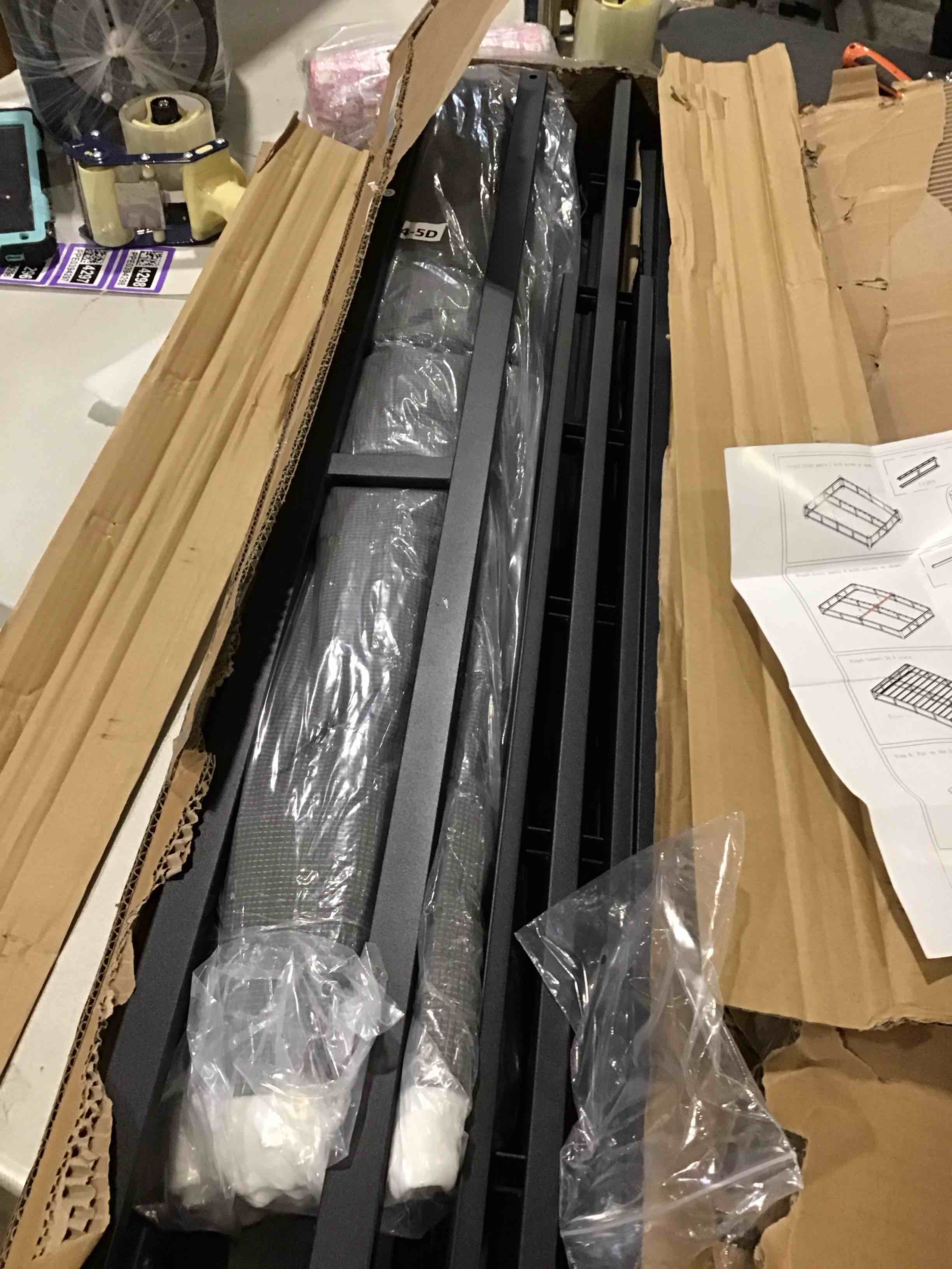 https://s3.amazonaws.com/lotting-images-prod/bidfta/TEA0373044_1732035509928.jpeg