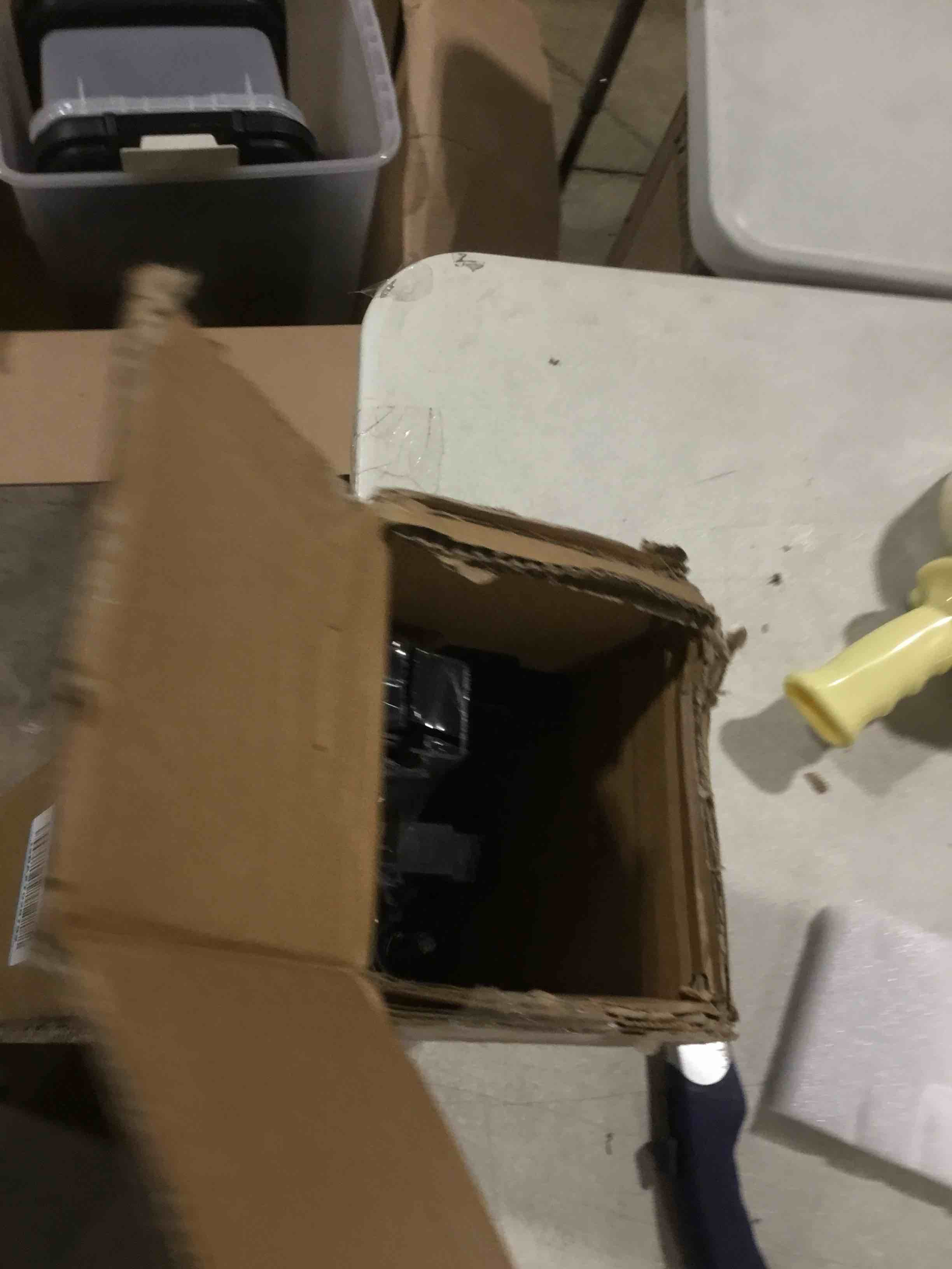 https://s3.amazonaws.com/lotting-images-prod/bidfta/TEA0373423_1730475600003.jpeg