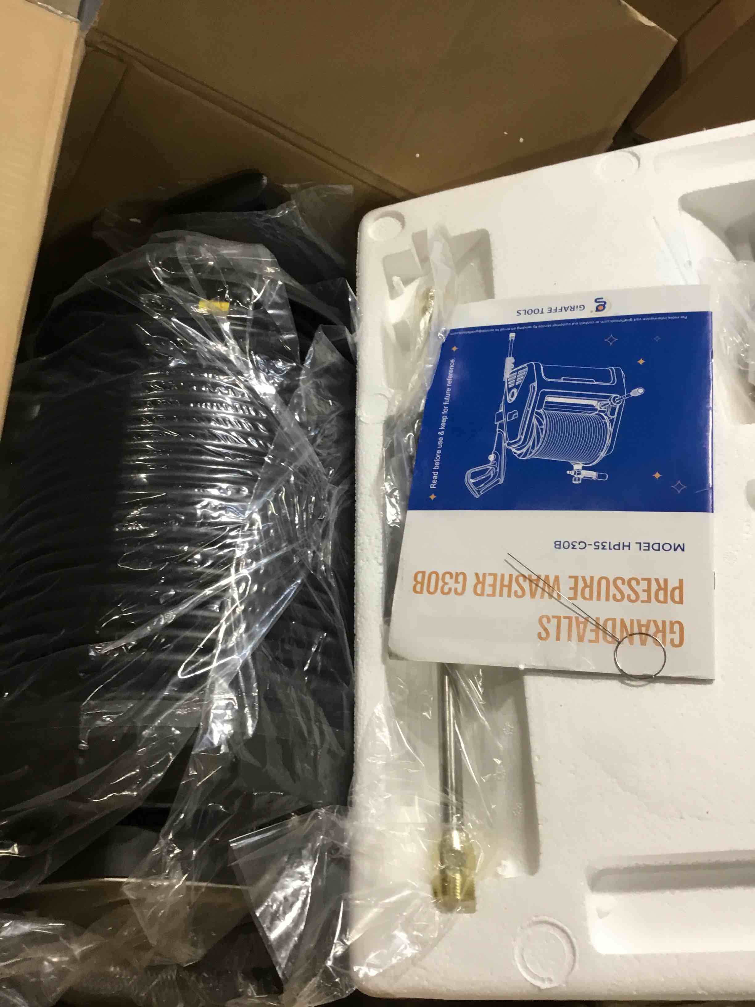https://s3.amazonaws.com/lotting-images-prod/bidfta/TEA0374028_1733150404355.jpeg