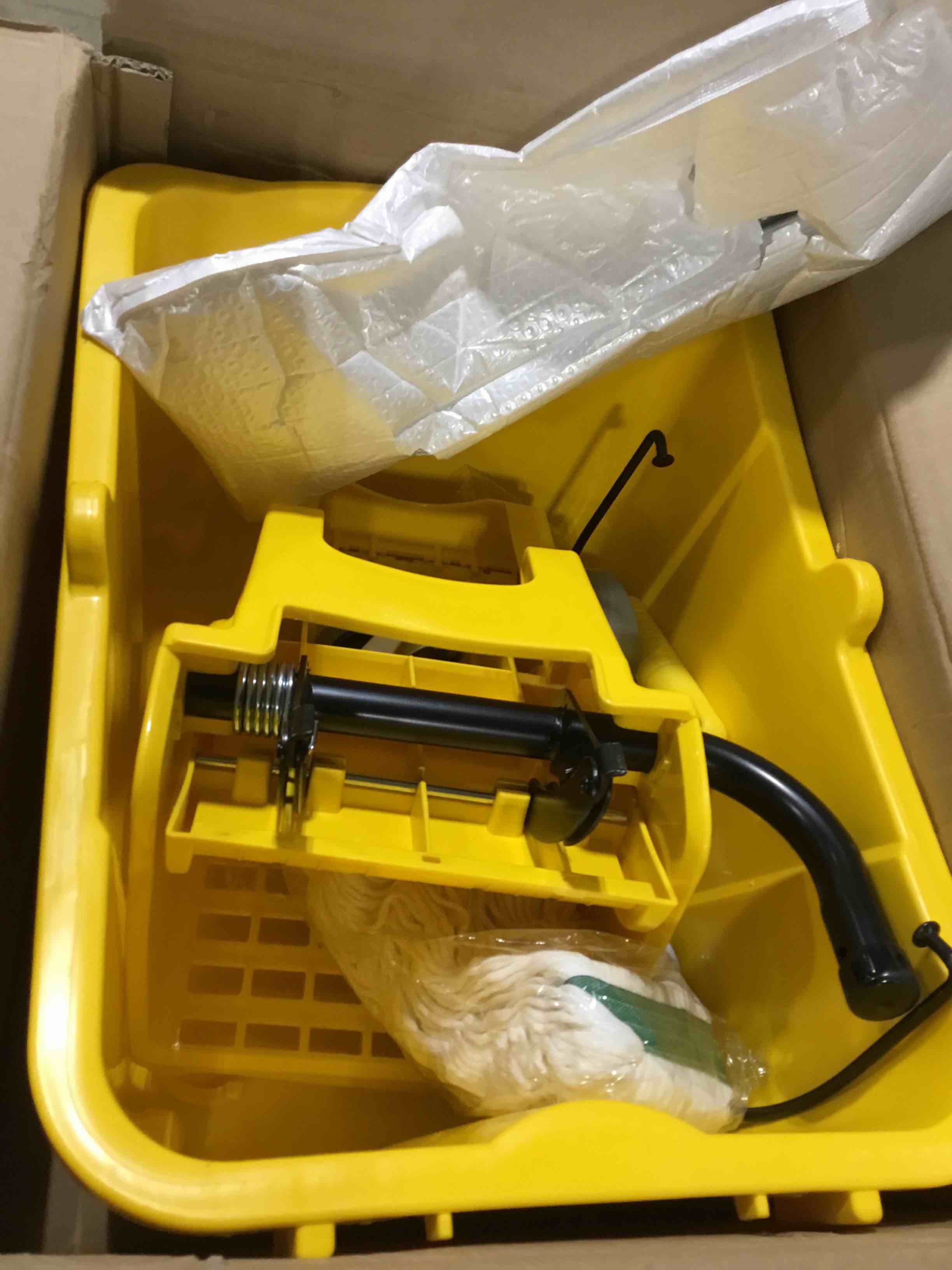 https://s3.amazonaws.com/lotting-images-prod/bidfta/TEA0374054_1733145713304.jpeg