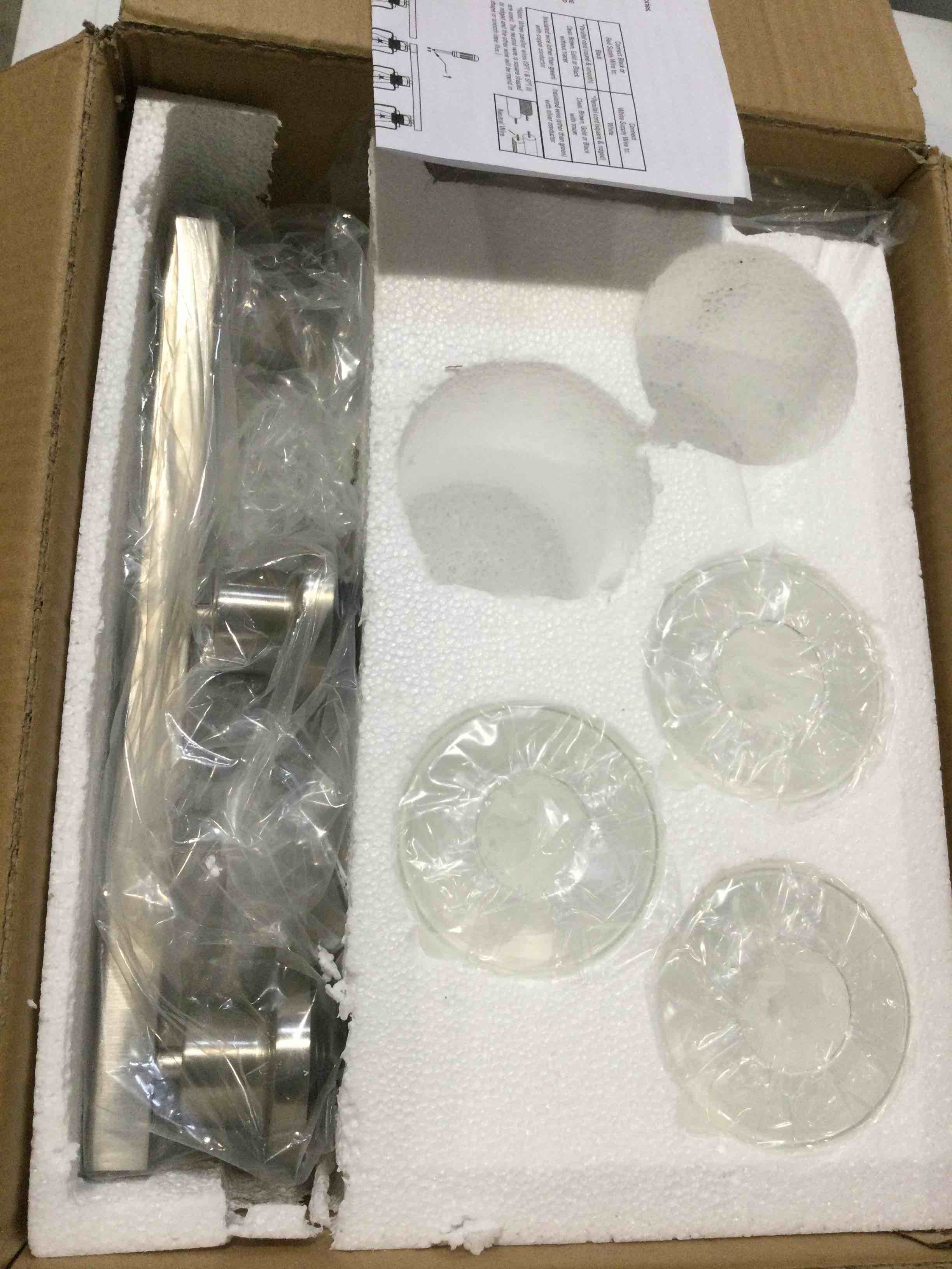 https://s3.amazonaws.com/lotting-images-prod/bidfta/TEA0374318_1732644951630.jpeg