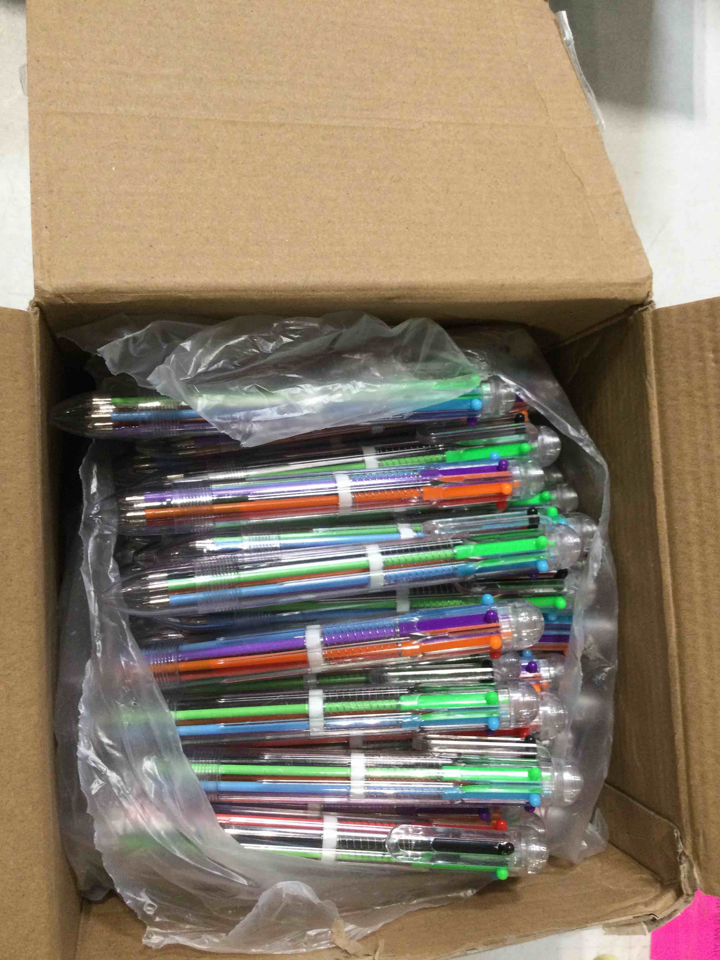 https://s3.amazonaws.com/lotting-images-prod/bidfta/TEA0374324_1732641490368.jpeg