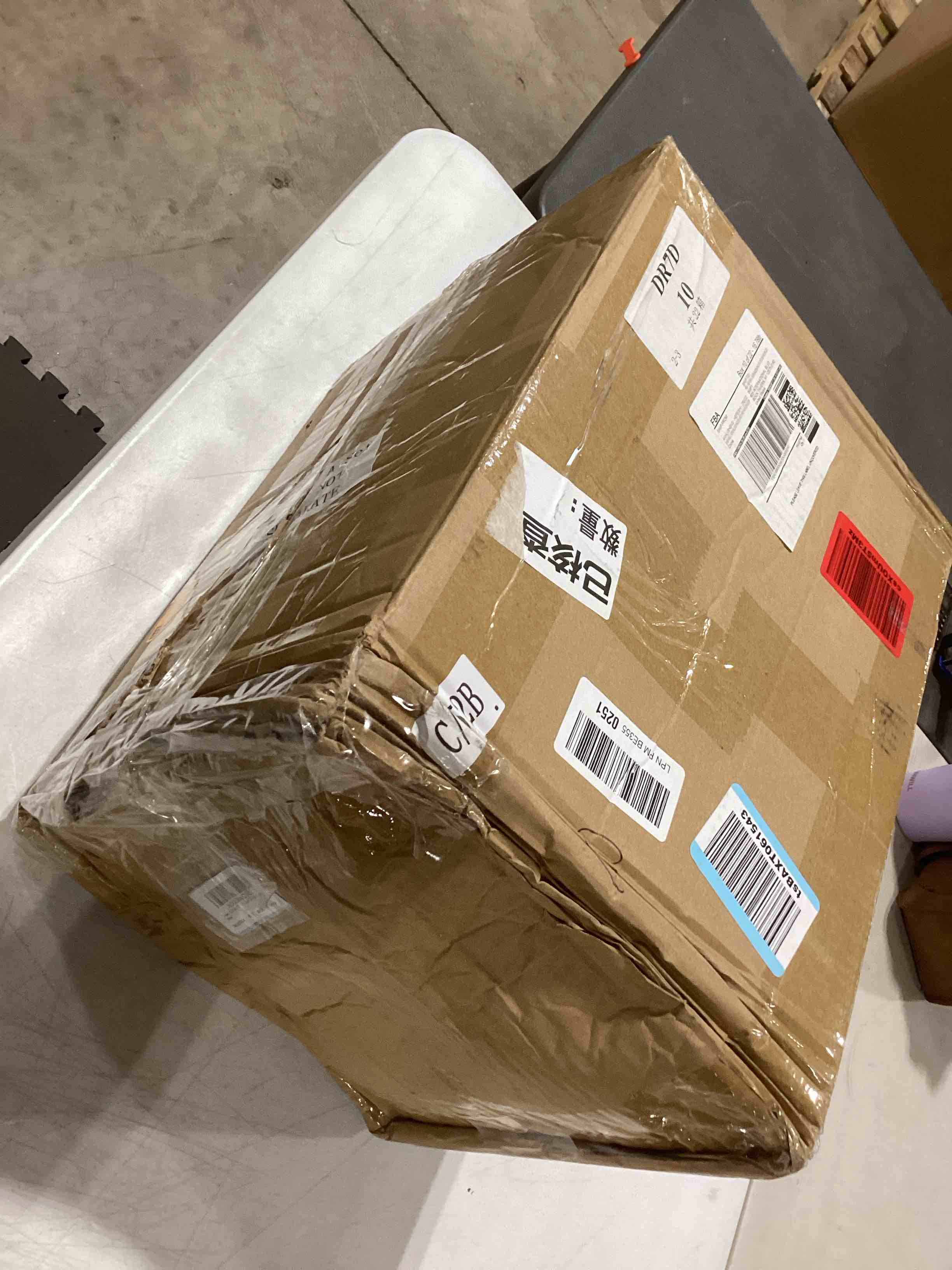 https://s3.amazonaws.com/lotting-images-prod/bidfta/TEA0374611_1732282829353.jpeg
