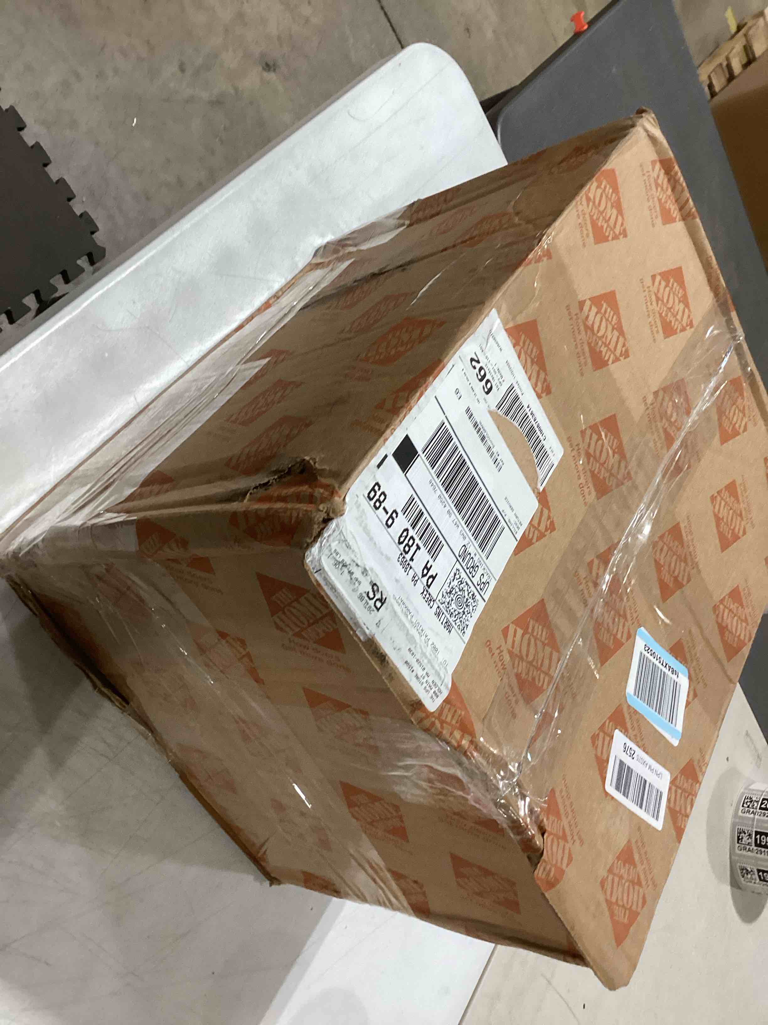 https://s3.amazonaws.com/lotting-images-prod/bidfta/TEA0374613_1732282572571.jpeg