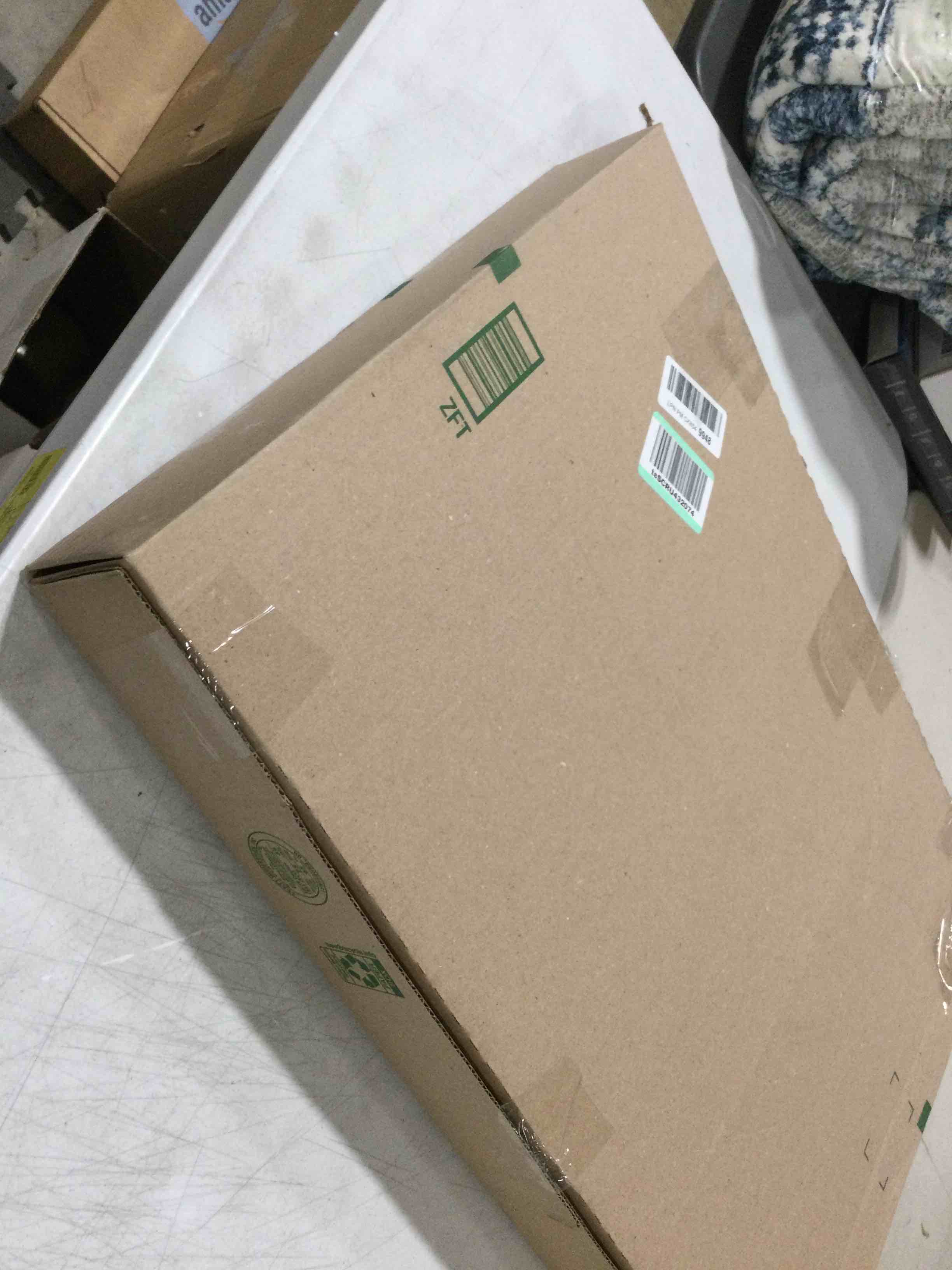 https://s3.amazonaws.com/lotting-images-prod/bidfta/TEA0374786_1732128256406.jpeg