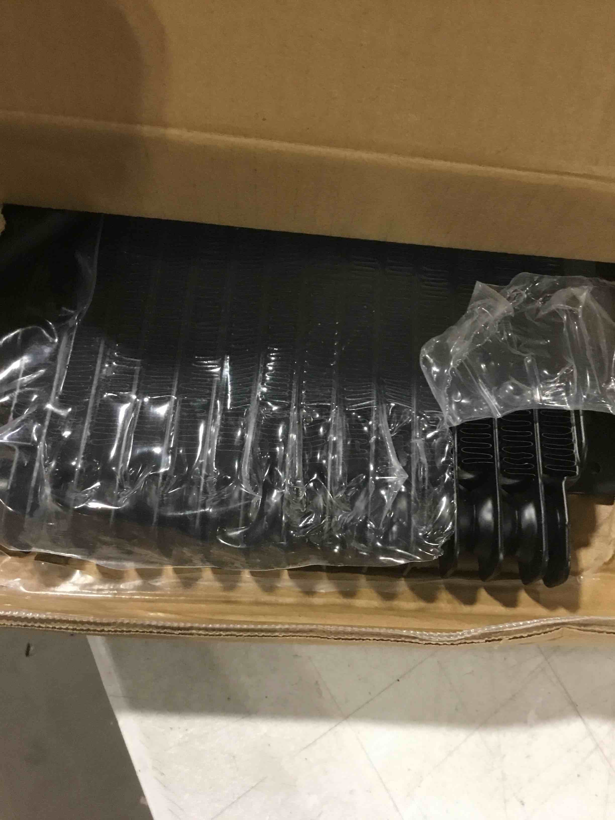 https://s3.amazonaws.com/lotting-images-prod/bidfta/TEA0374901_1732042697391.jpeg