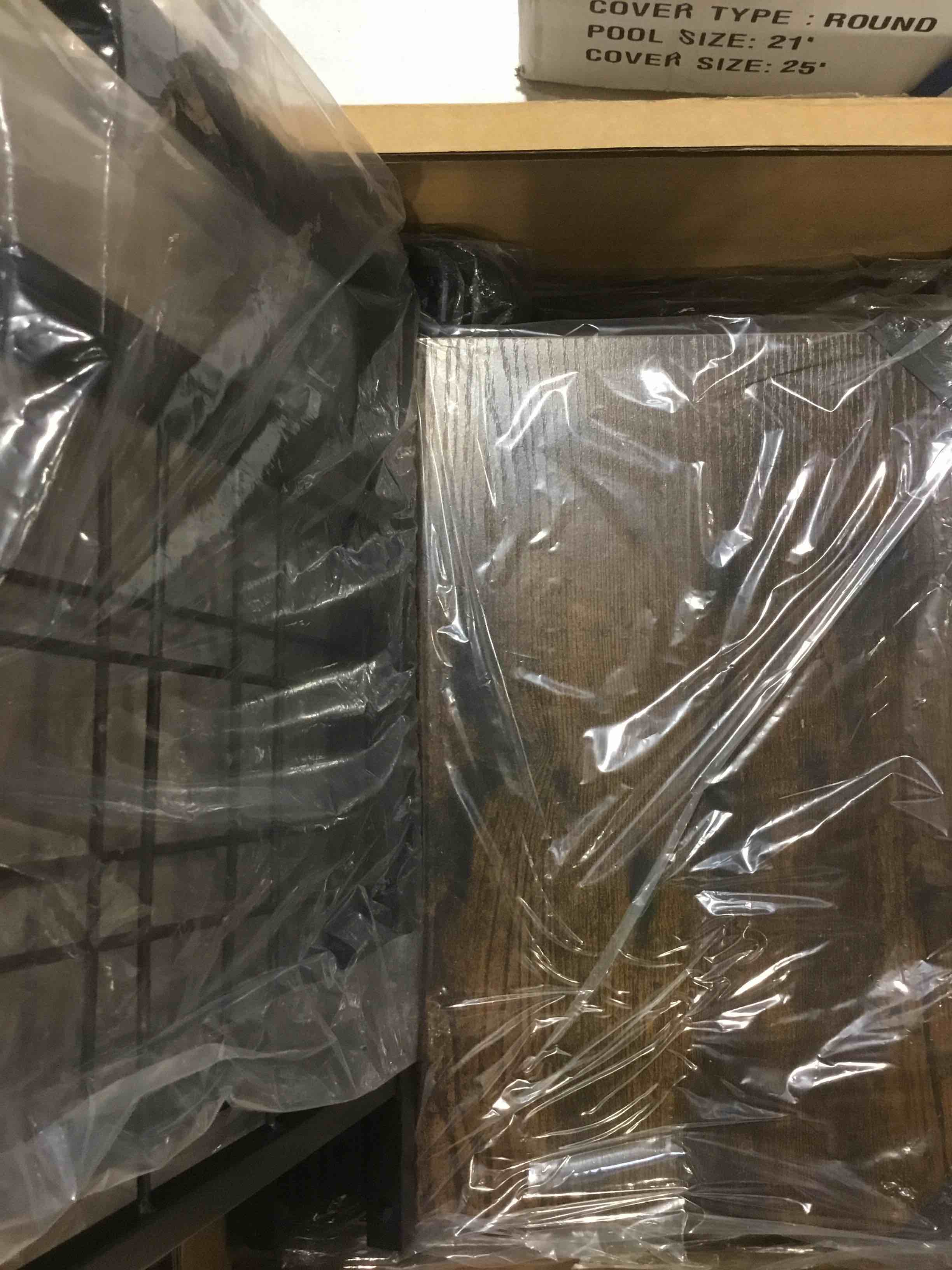https://s3.amazonaws.com/lotting-images-prod/bidfta/TEA0374907_1732041430943.jpeg