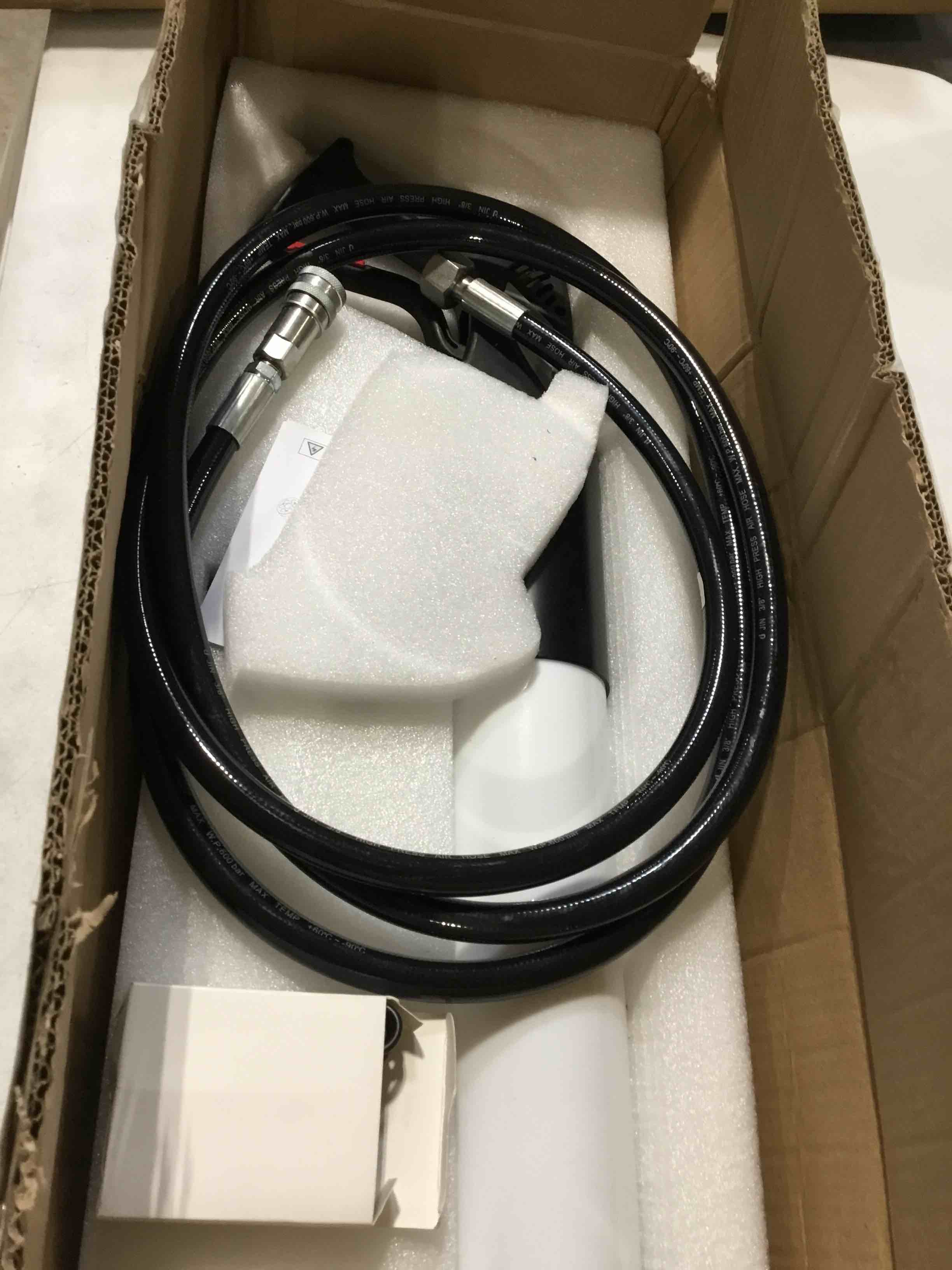 https://s3.amazonaws.com/lotting-images-prod/bidfta/TEA0375740_1730814937043.jpeg
