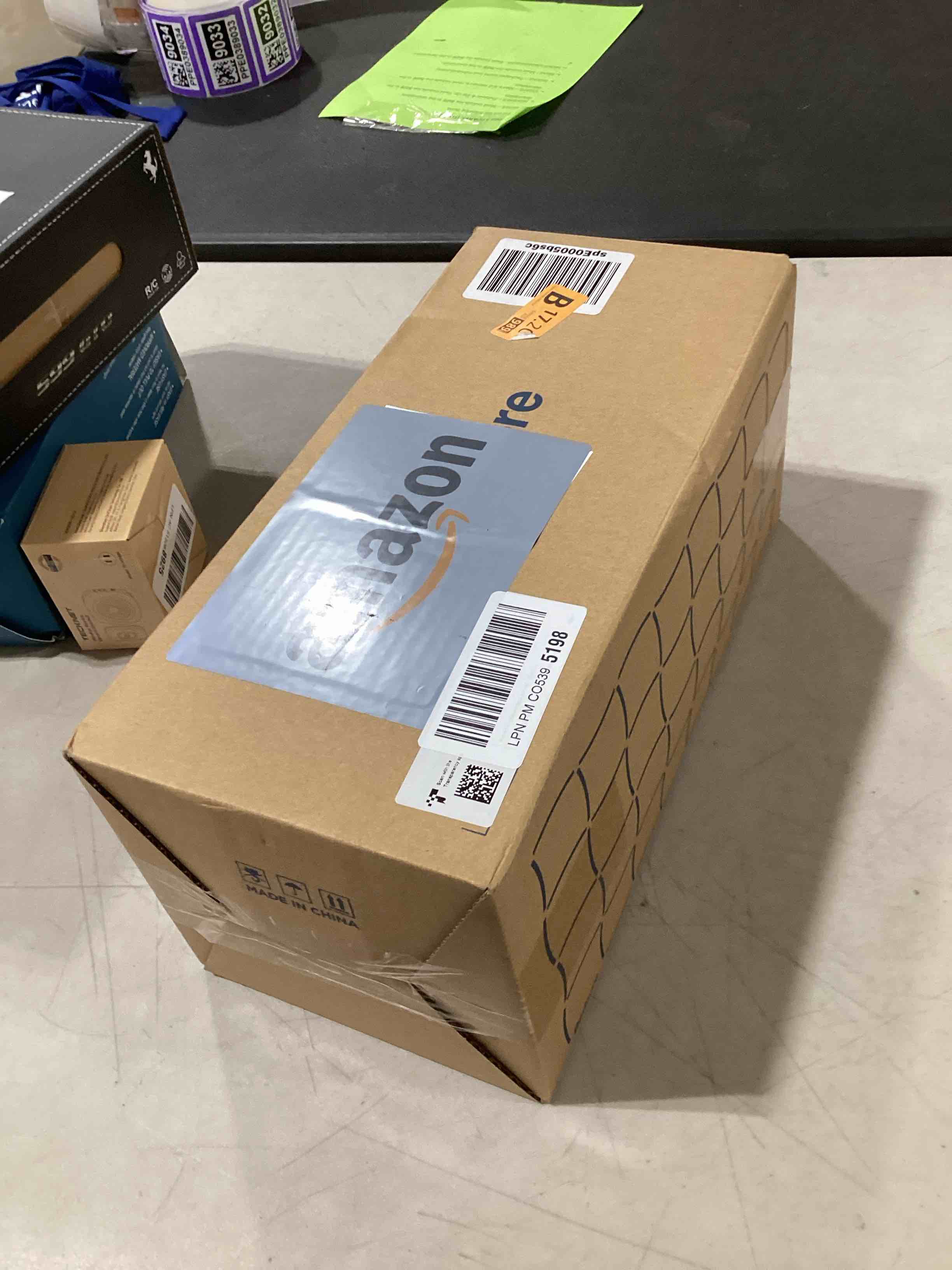 https://s3.amazonaws.com/lotting-images-prod/bidfta/TEA0376067_1732738276706.jpeg