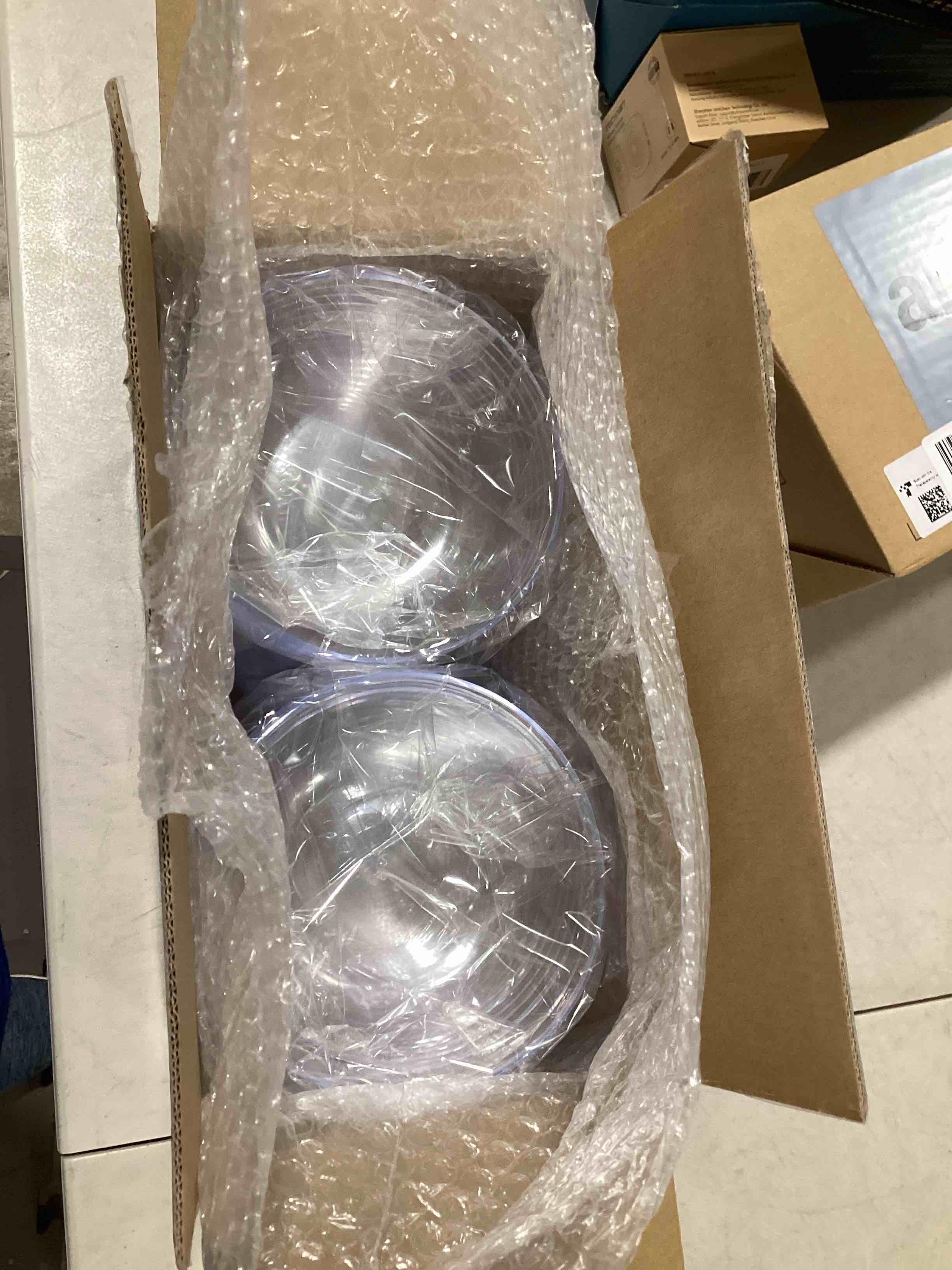 https://s3.amazonaws.com/lotting-images-prod/bidfta/TEA0376068_1732738202743.jpeg