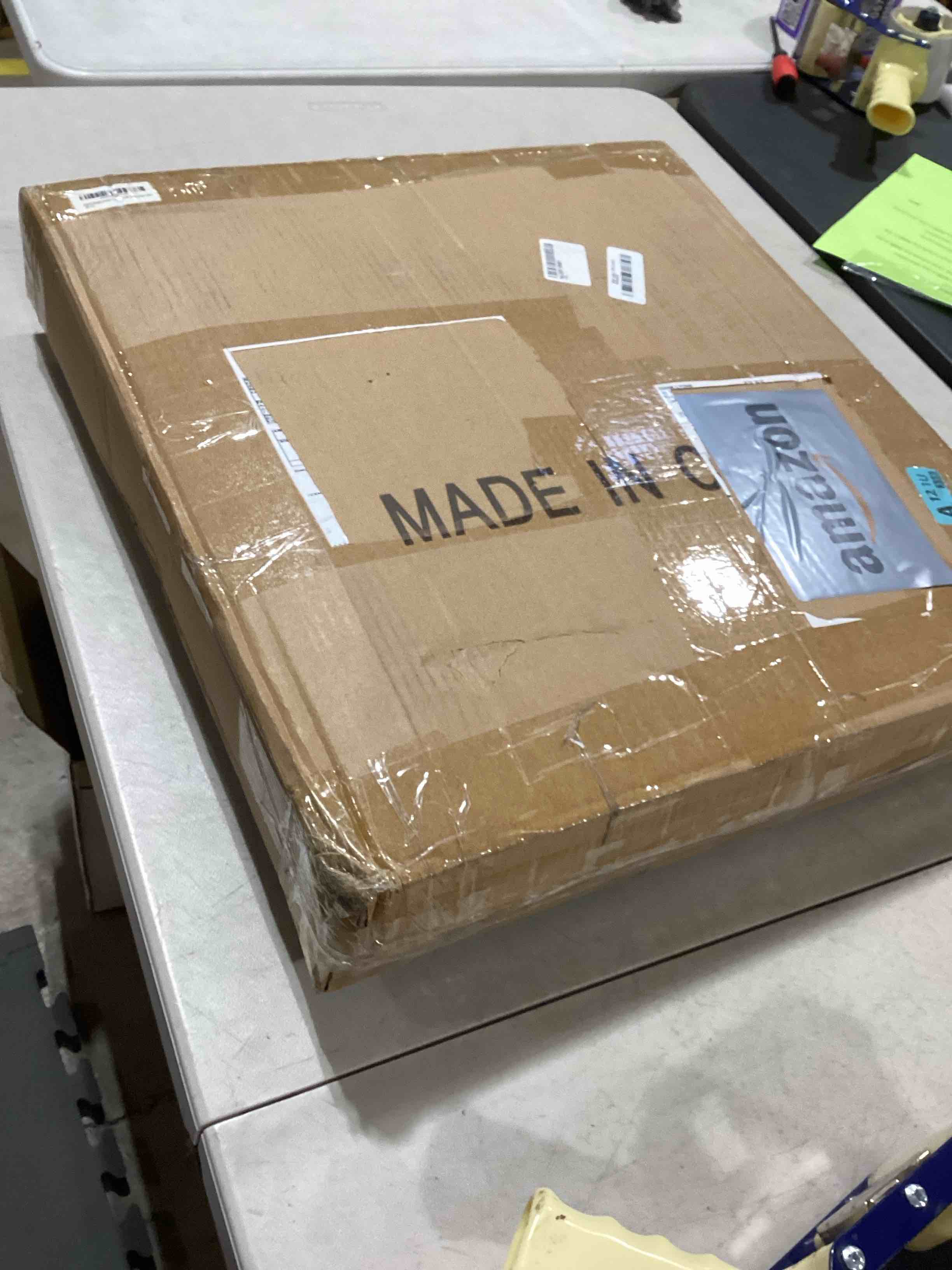 https://s3.amazonaws.com/lotting-images-prod/bidfta/TEA0376820_1732281806176.jpeg