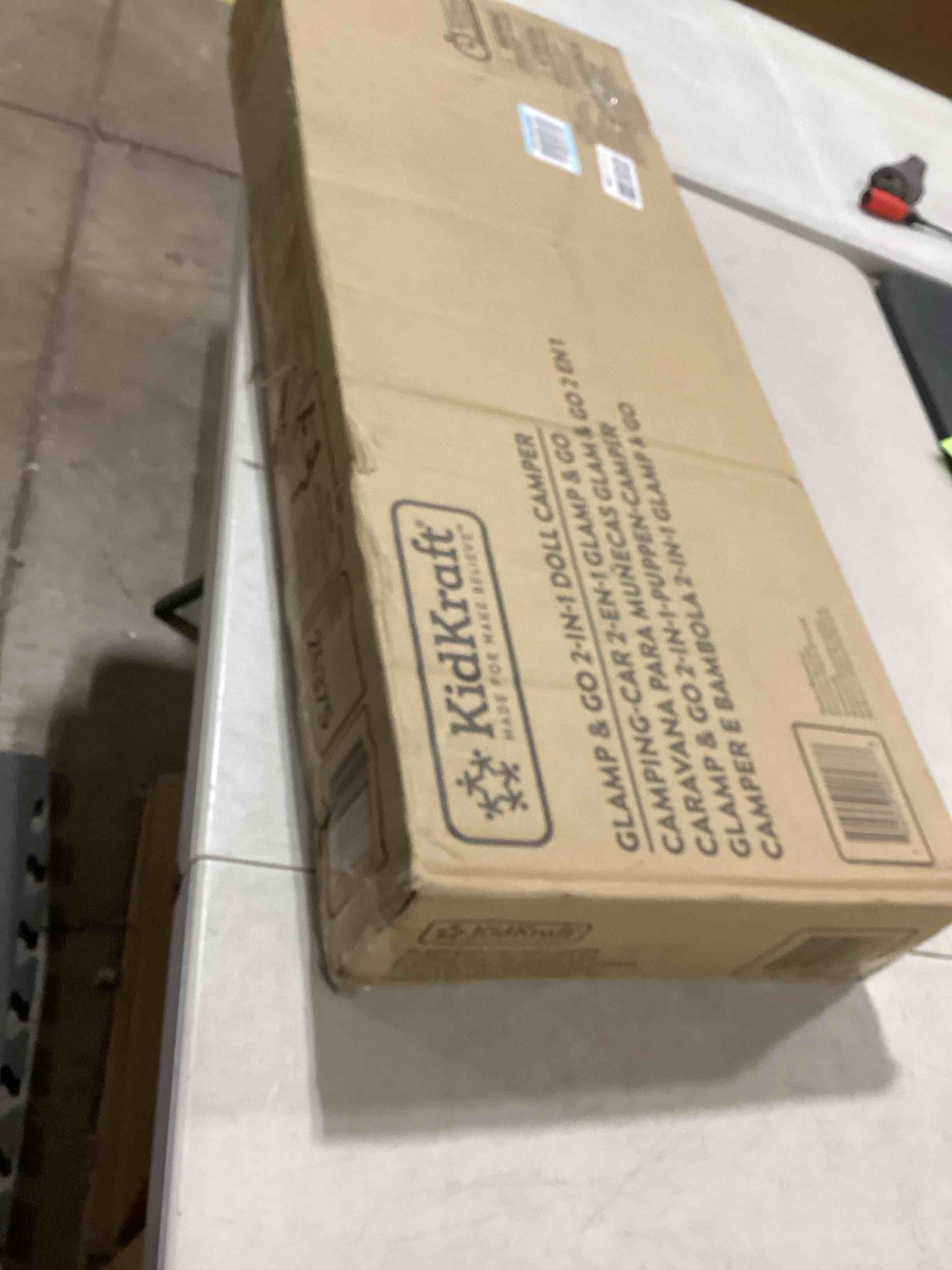 https://s3.amazonaws.com/lotting-images-prod/bidfta/TEA0376823_1732281135705.jpeg
