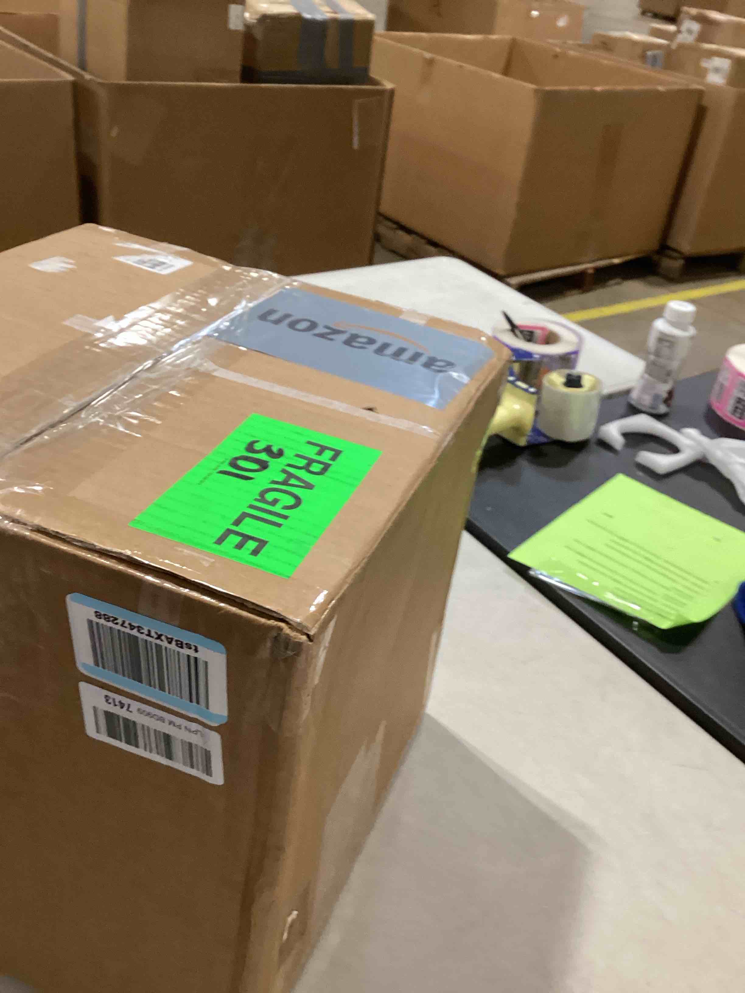 https://s3.amazonaws.com/lotting-images-prod/bidfta/TEA0376925_1732204392420.jpeg