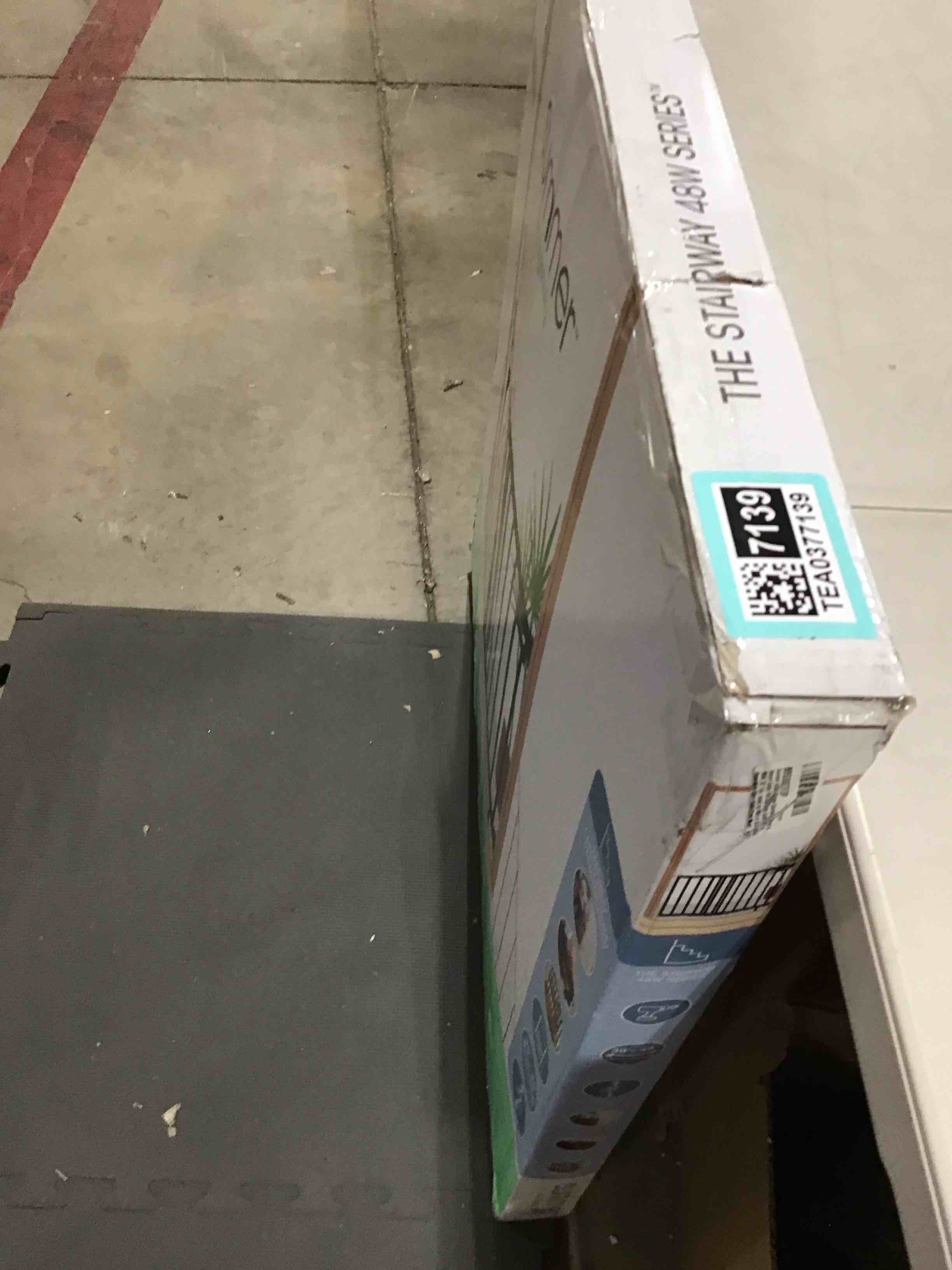 https://s3.amazonaws.com/lotting-images-prod/bidfta/TEA0377138_1732044689247.jpeg