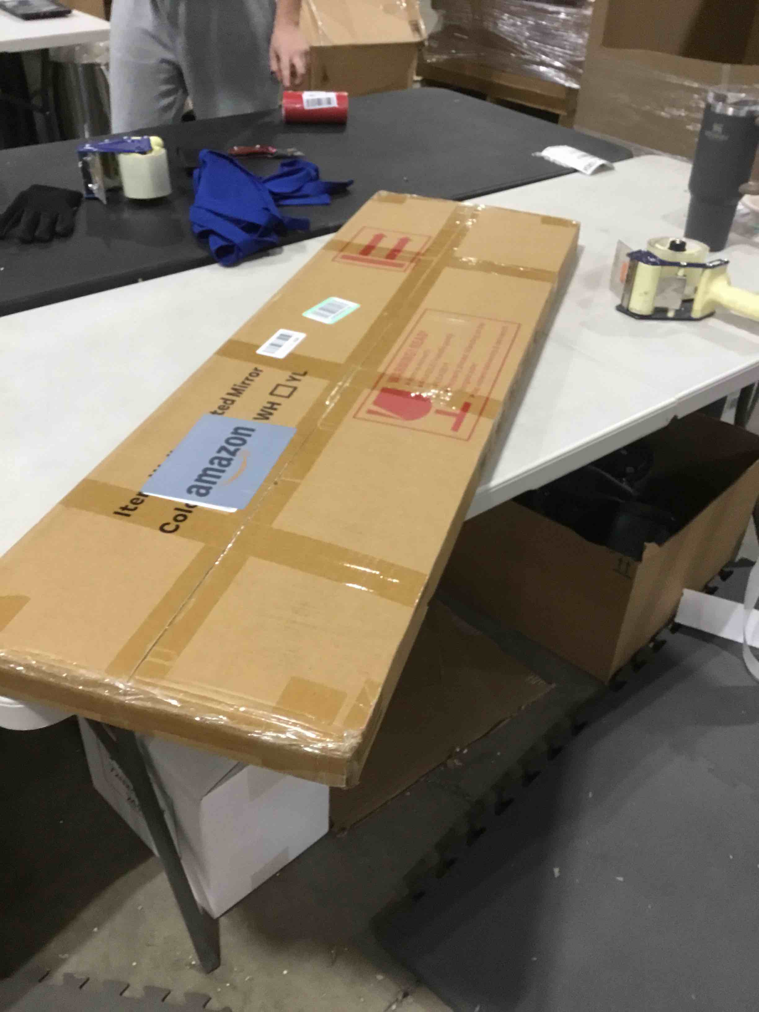 https://s3.amazonaws.com/lotting-images-prod/bidfta/TEA0377259_1731955833501.jpeg