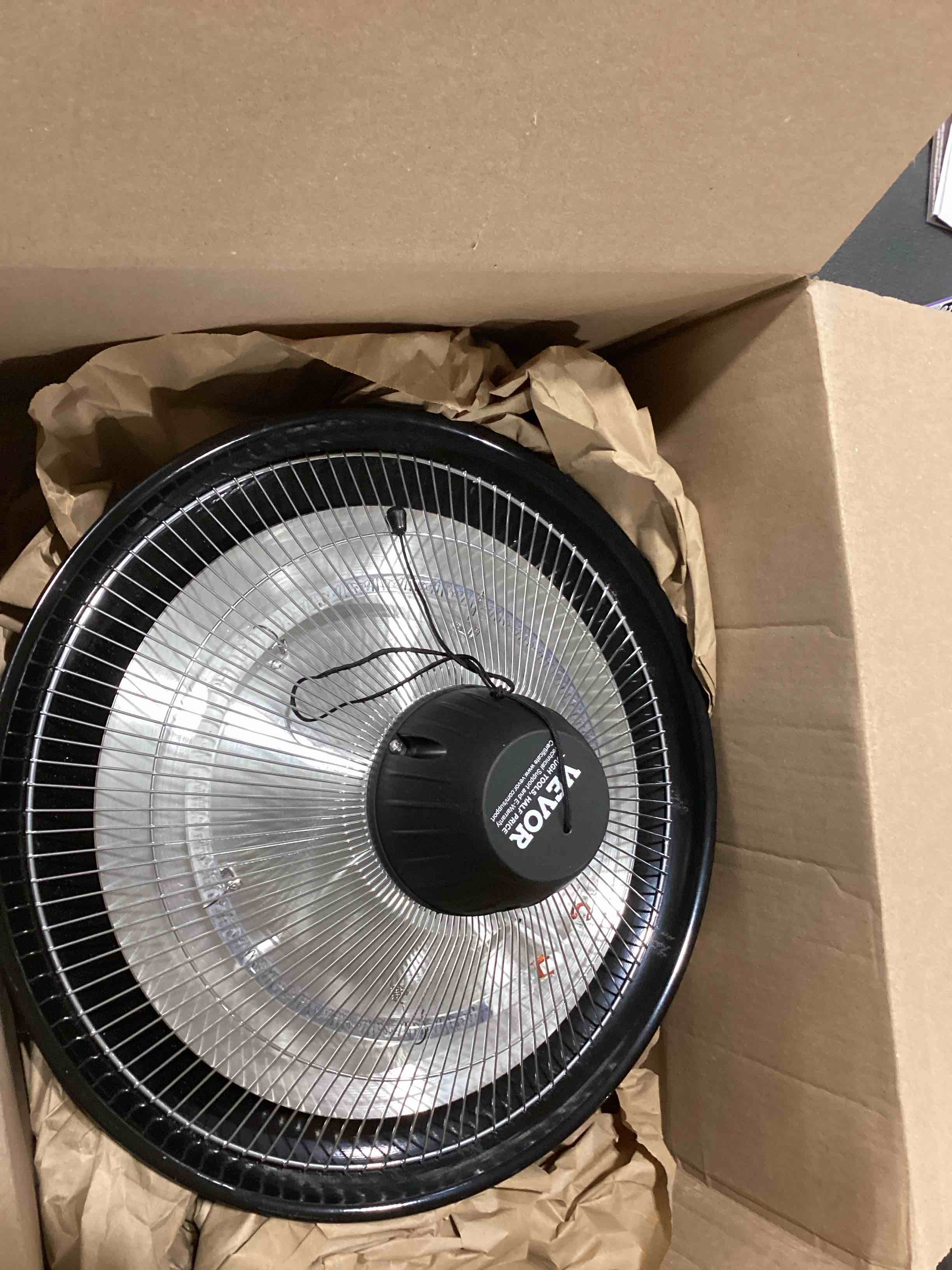 https://s3.amazonaws.com/lotting-images-prod/bidfta/TEA0377848_1731594549338.jpeg
