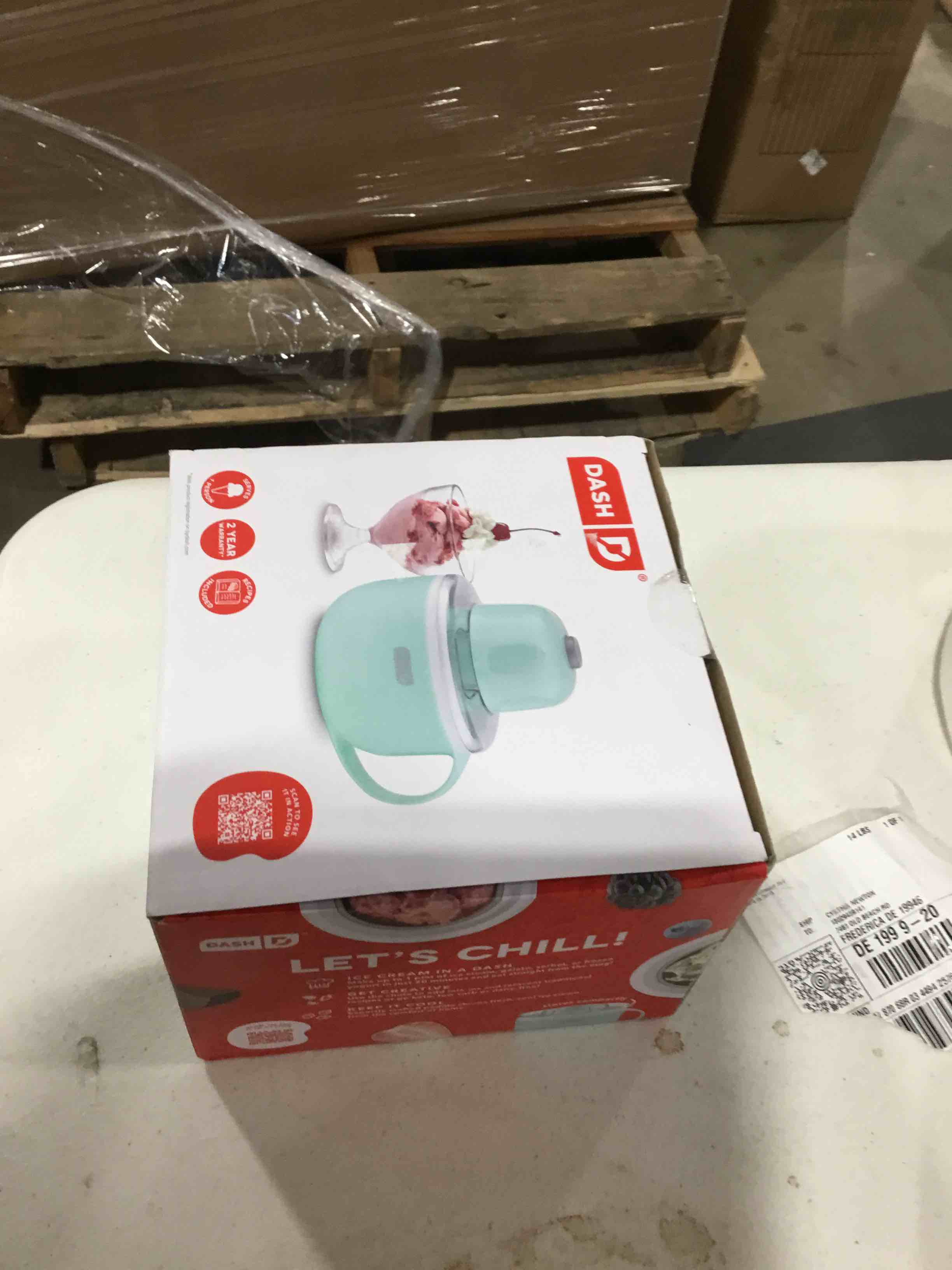 https://s3.amazonaws.com/lotting-images-prod/bidfta/TEA0378003_1733256356622.jpeg