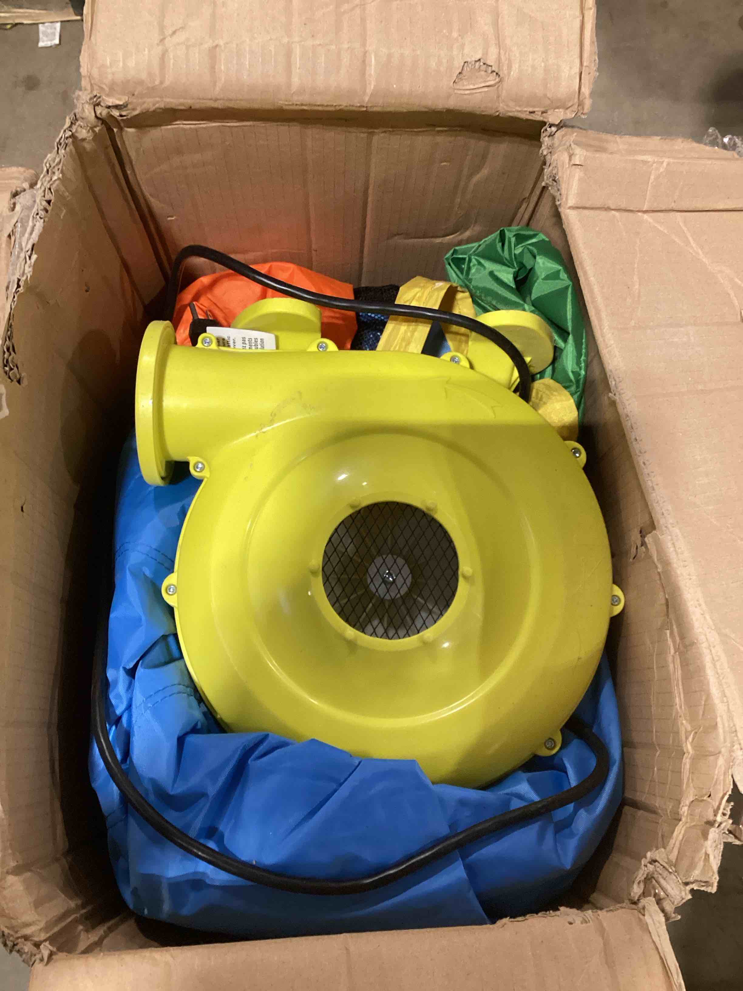 https://s3.amazonaws.com/lotting-images-prod/bidfta/TEA0378105_1733232103004.jpeg