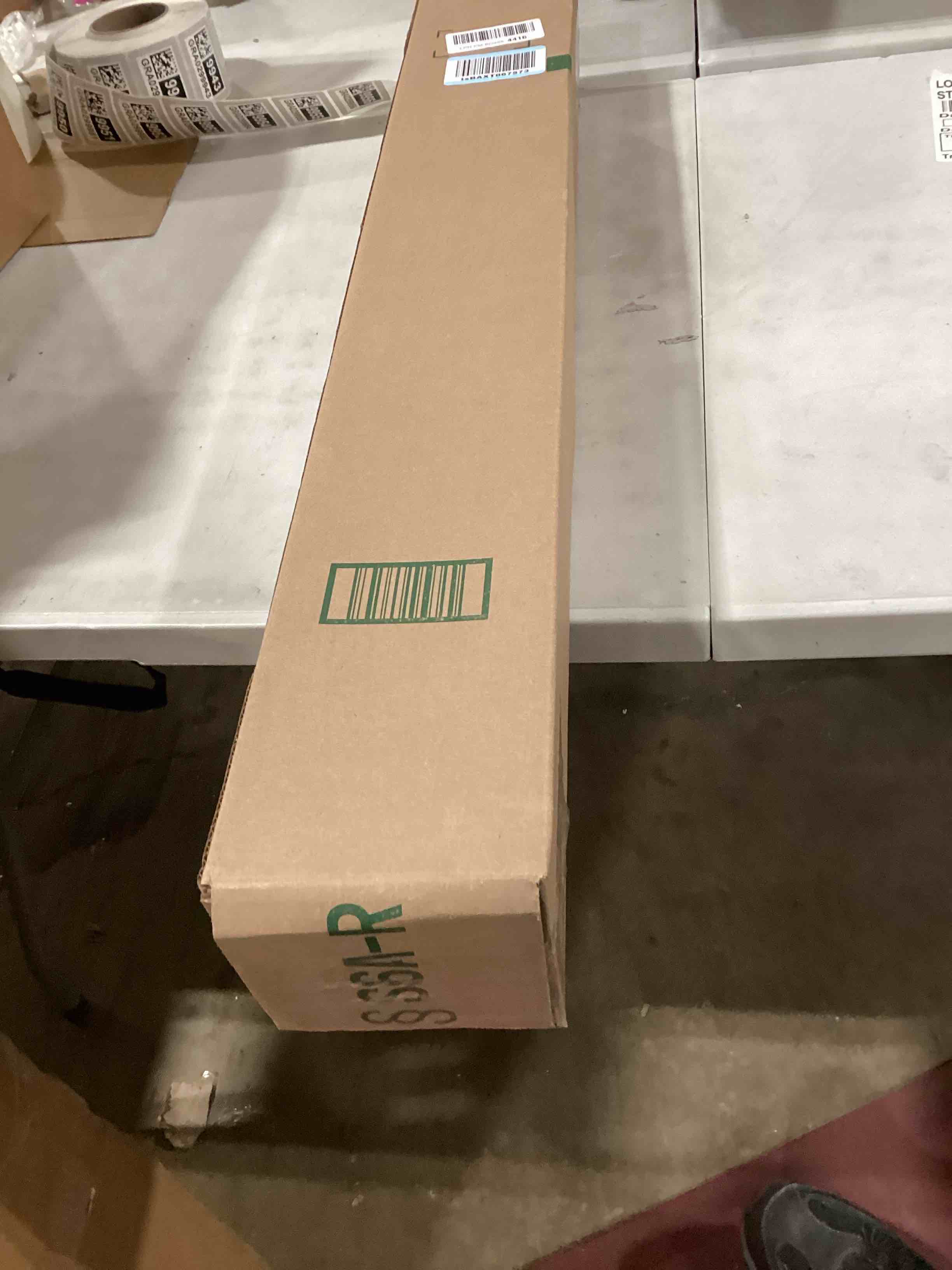 https://s3.amazonaws.com/lotting-images-prod/bidfta/TEA0378233_1733149837744.jpeg