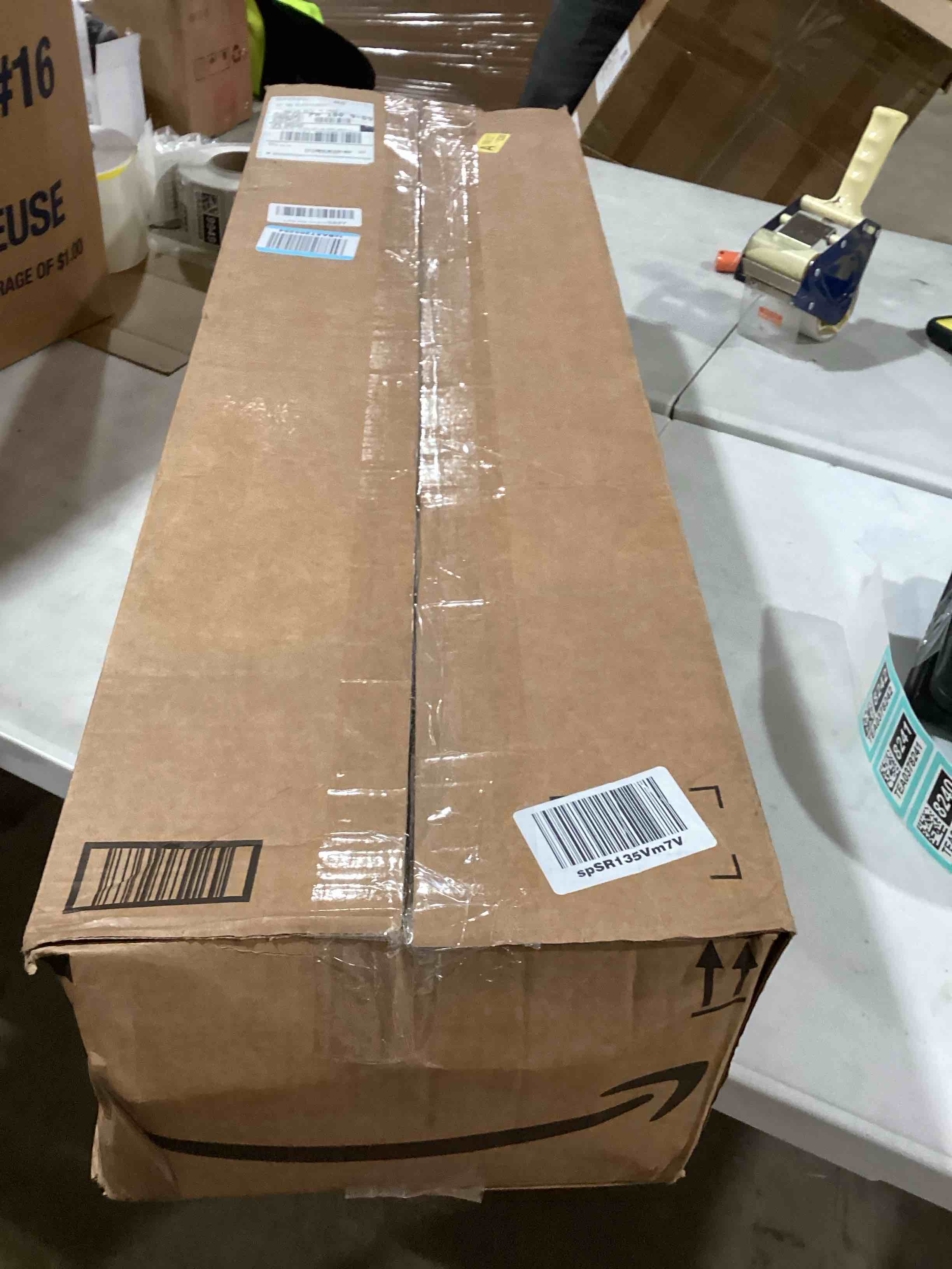 https://s3.amazonaws.com/lotting-images-prod/bidfta/TEA0378242_1733147370040.jpeg