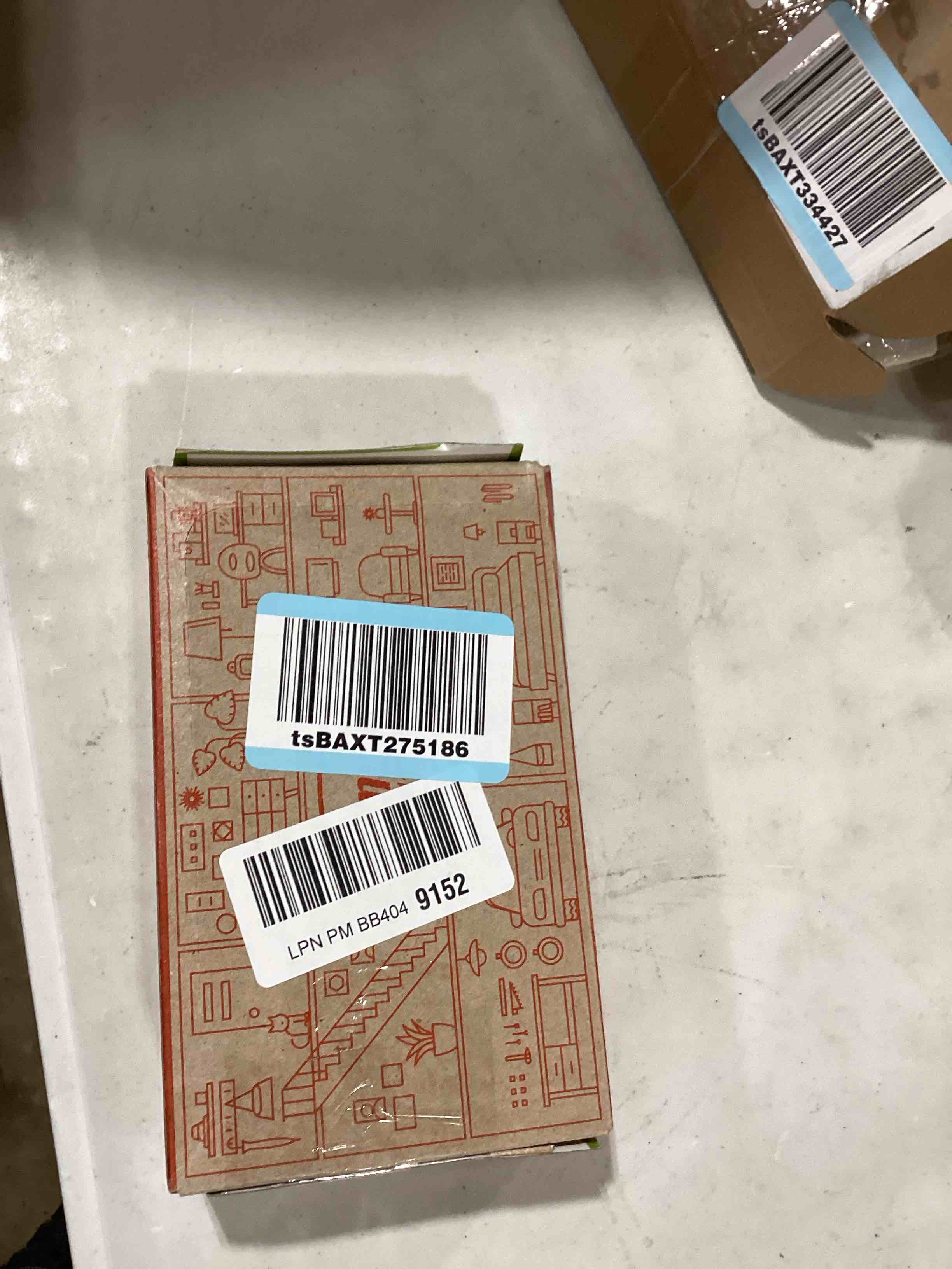 https://s3.amazonaws.com/lotting-images-prod/bidfta/TEA0378384_1732895106746.jpeg